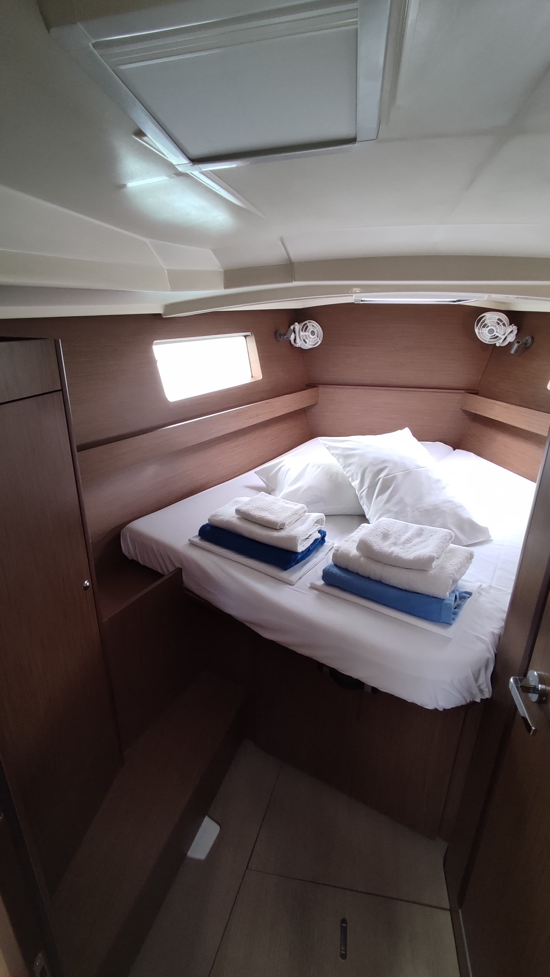 Oceanis 41.1 - photo 15