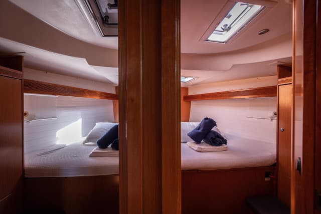 Bavaria 45 - photo 12