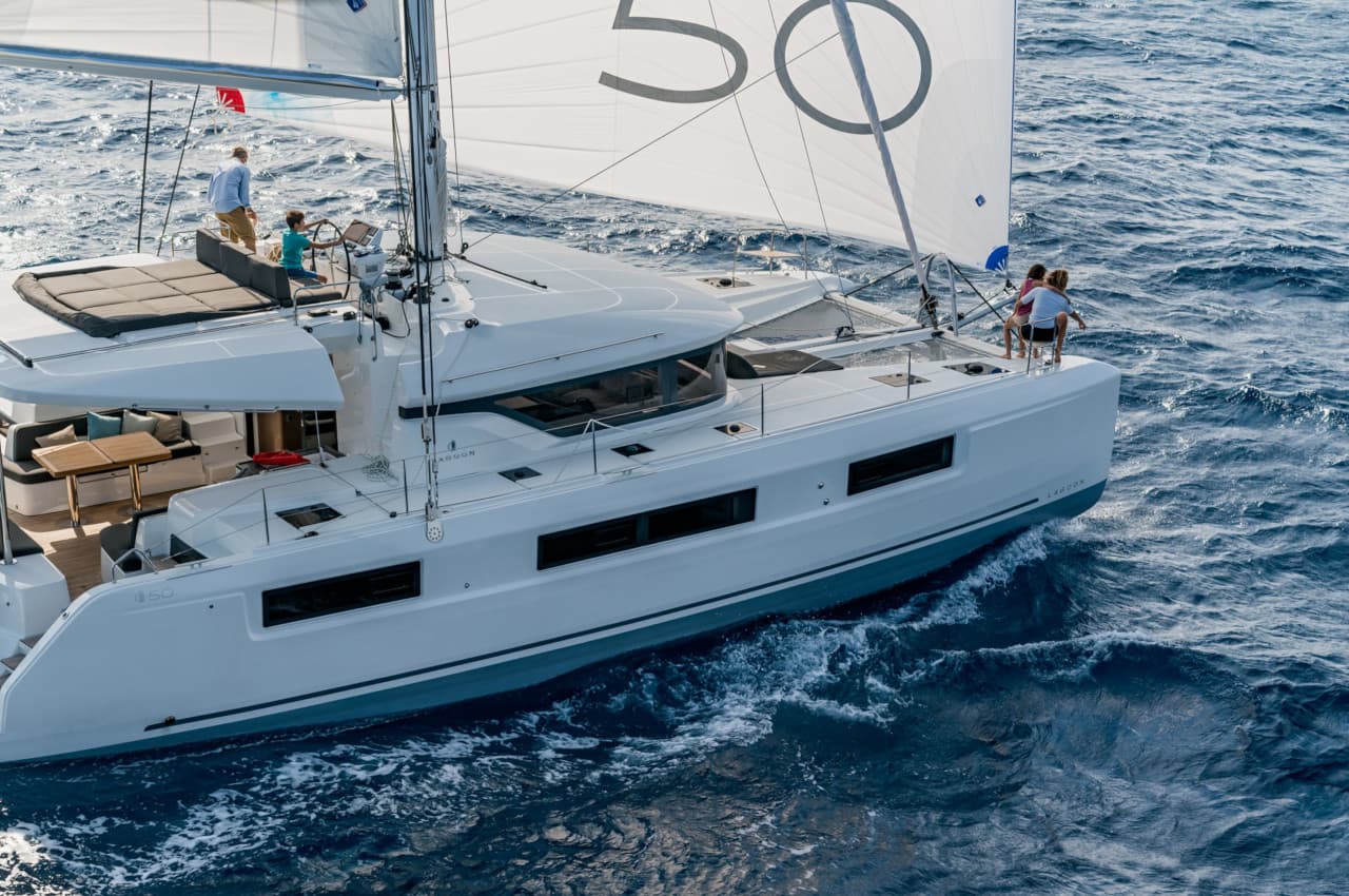 Lagoon 50 - photo 11