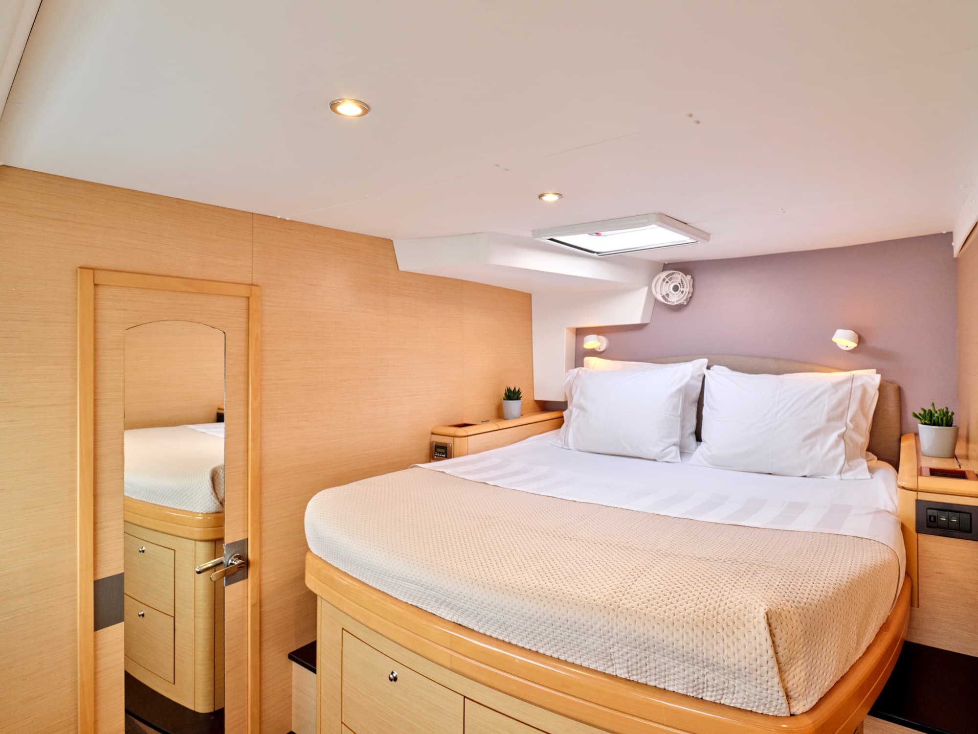 Lagoon 50 - photo 38