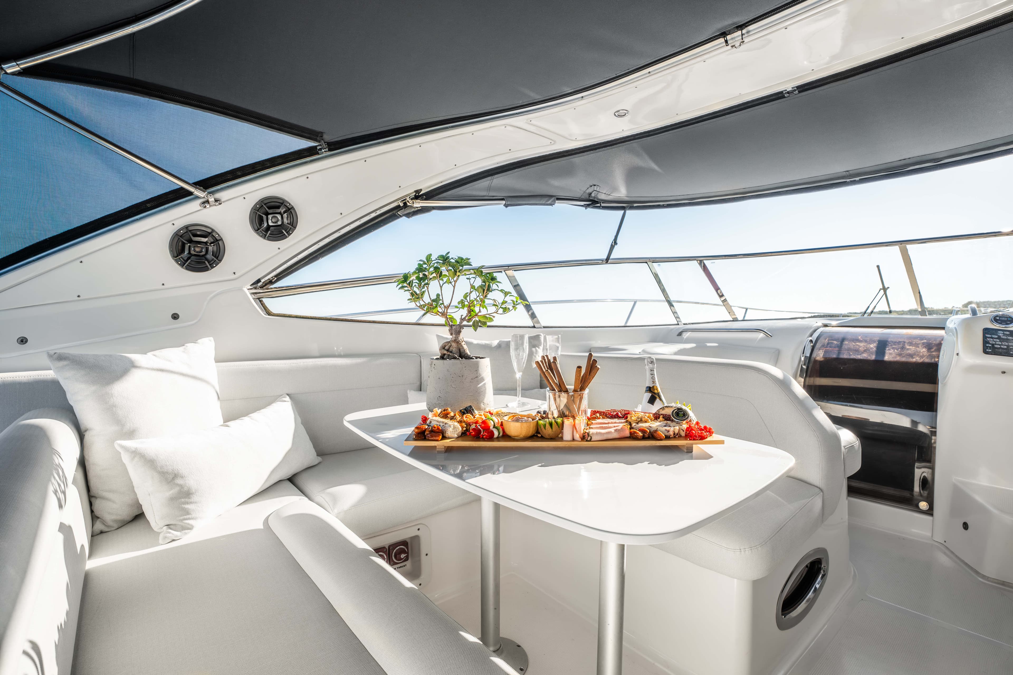 Bavaria 40 - photo 15