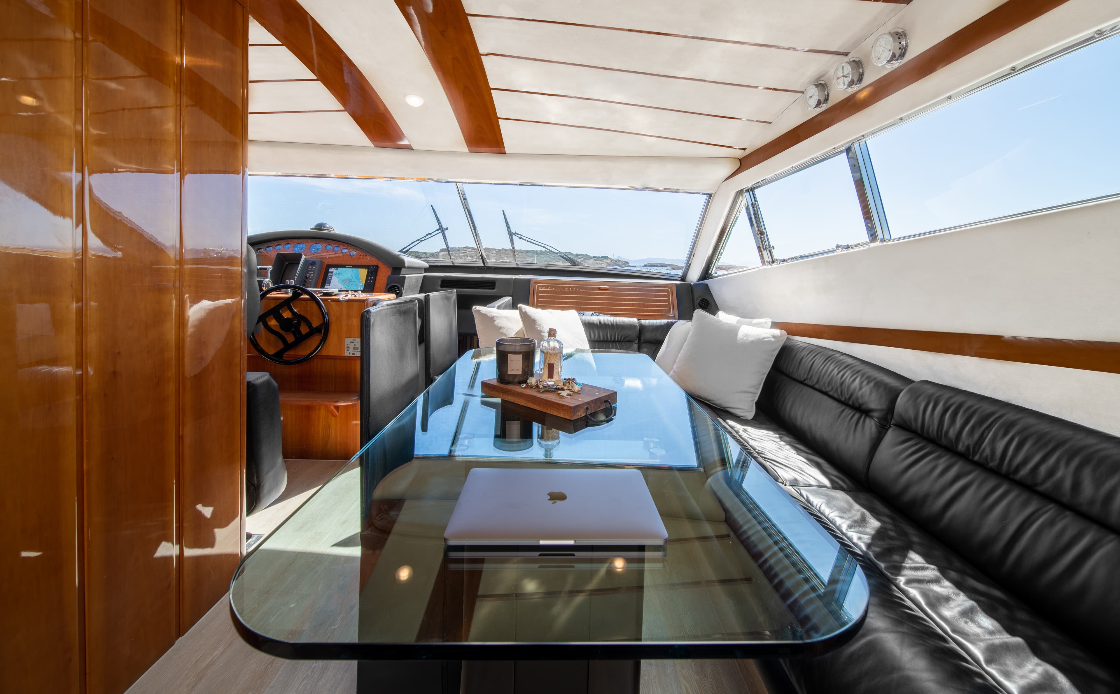 Ferretti 68 - photo 8