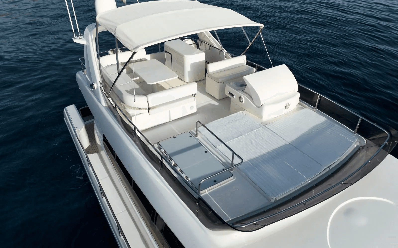 Ferretti 630 - photo 11