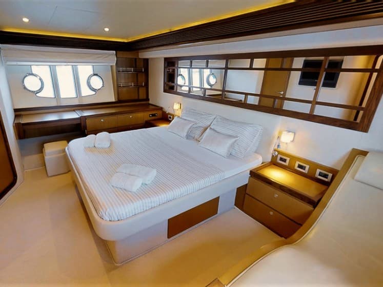 Ferretti 630 - photo 29