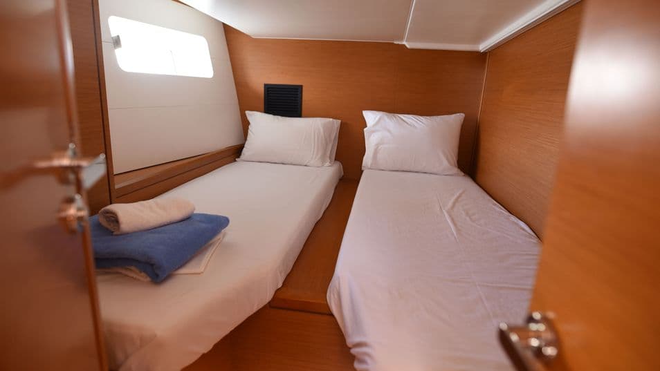 Jeanneau 54 - photo 16