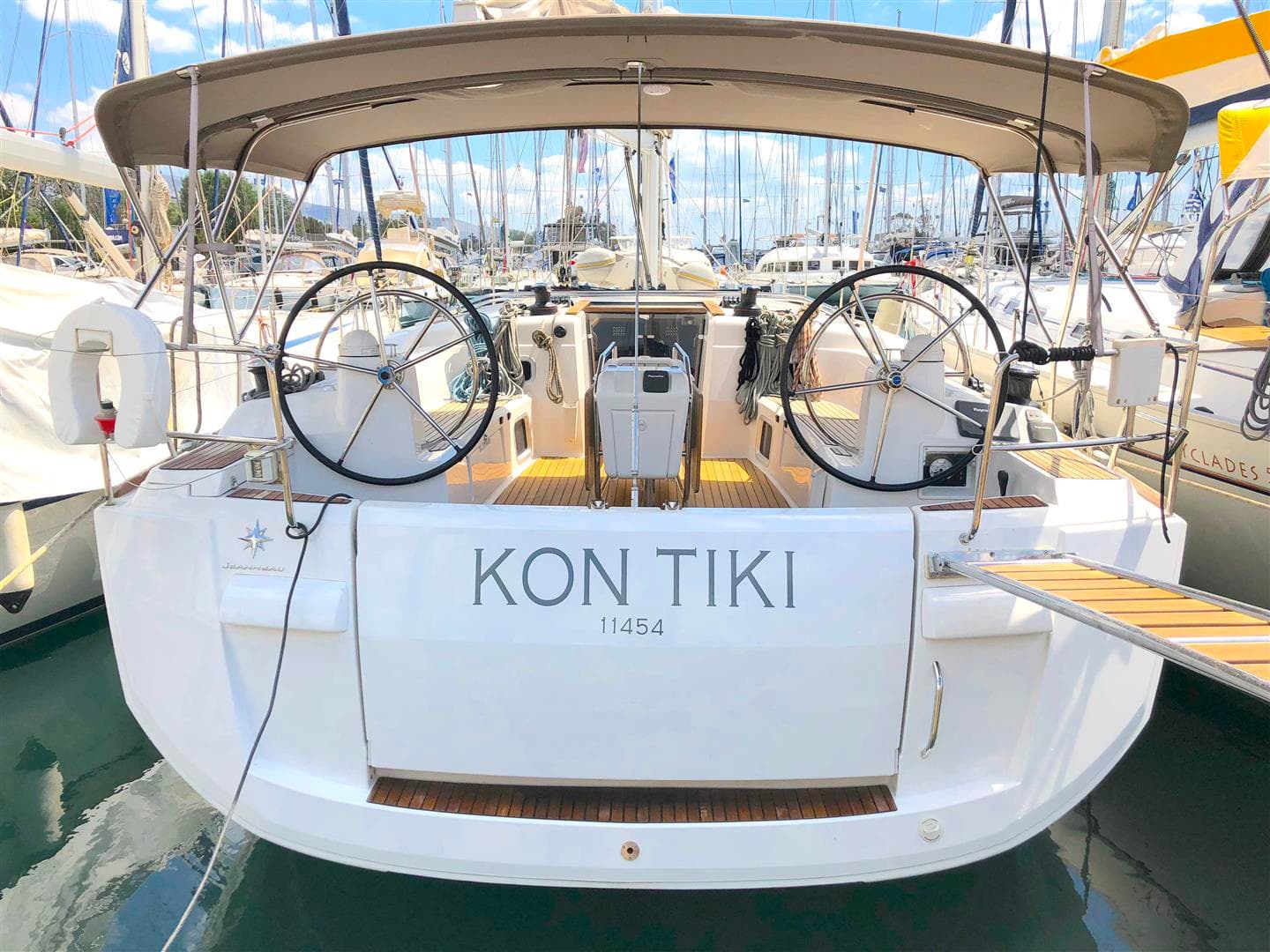 Sun Odyssey 519 - photo