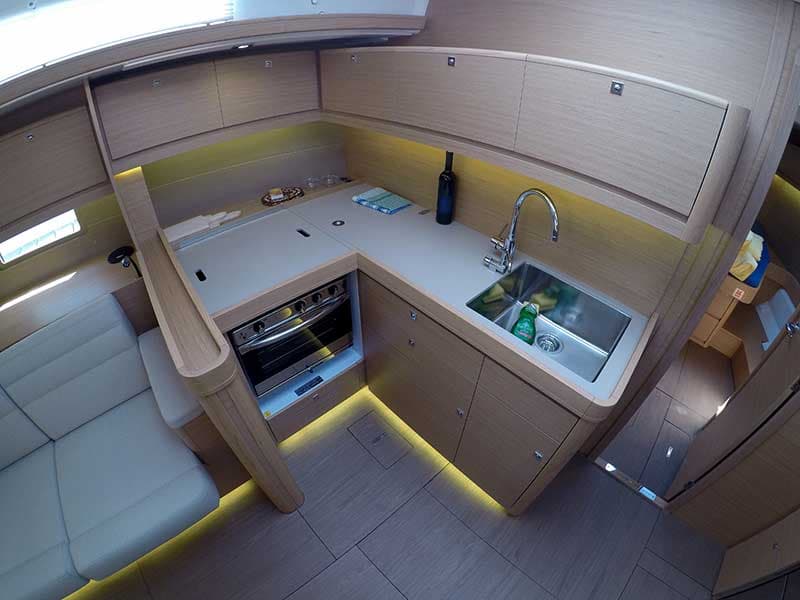 Dufour 460 Grand Large - photo 17