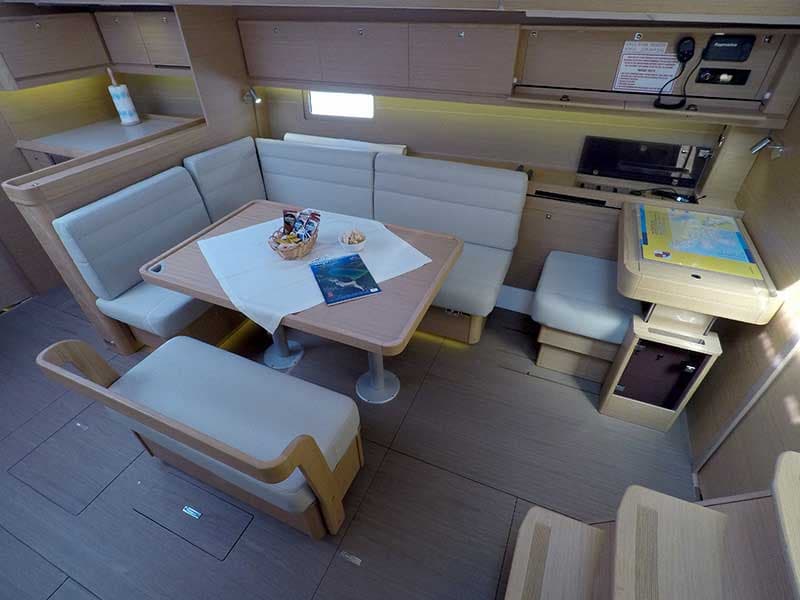 Dufour 460 Grand Large - photo 14