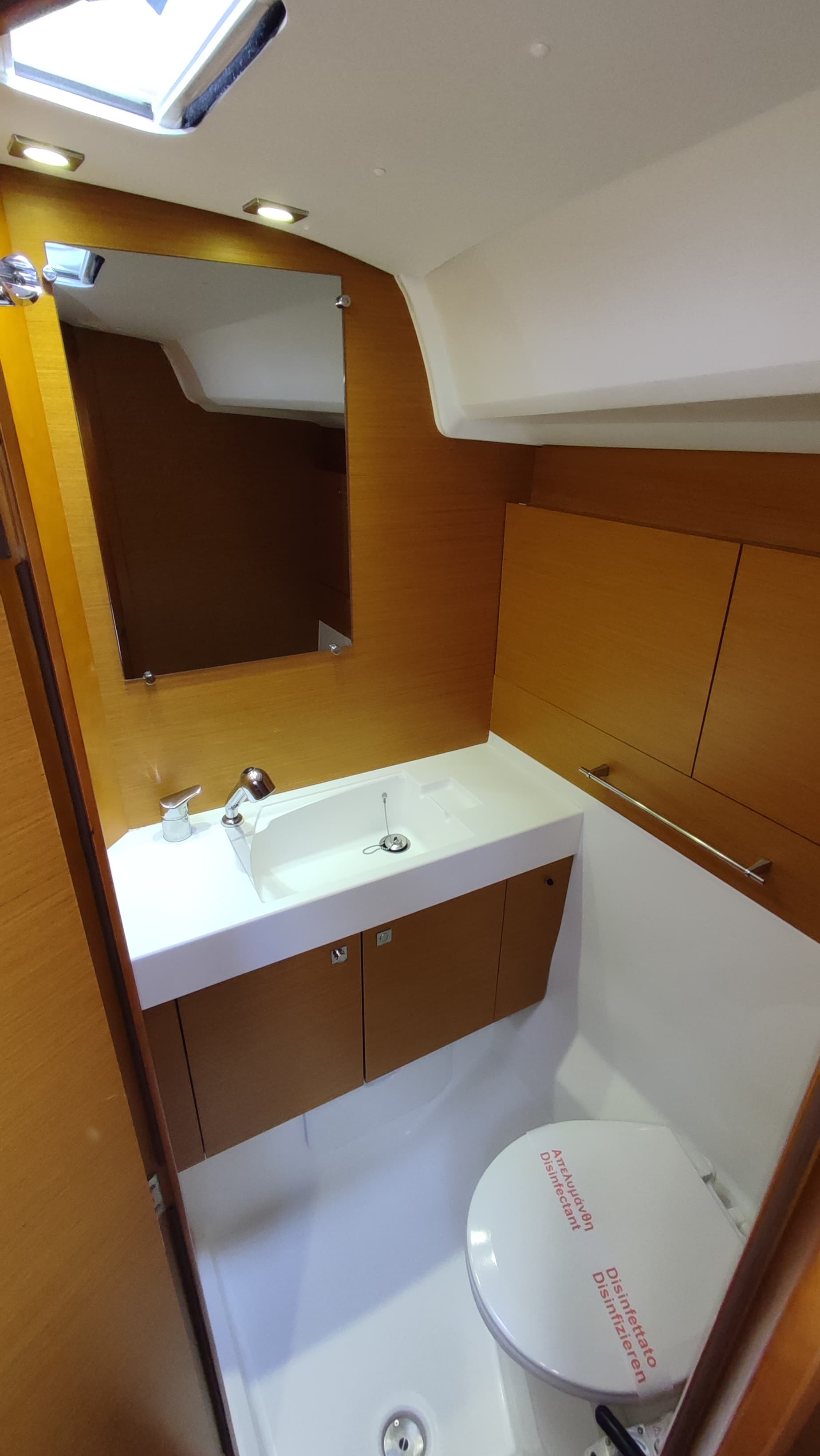 Sun Odyssey 469 - photo 5