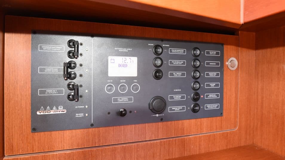 Oceanis 37 - photo 5