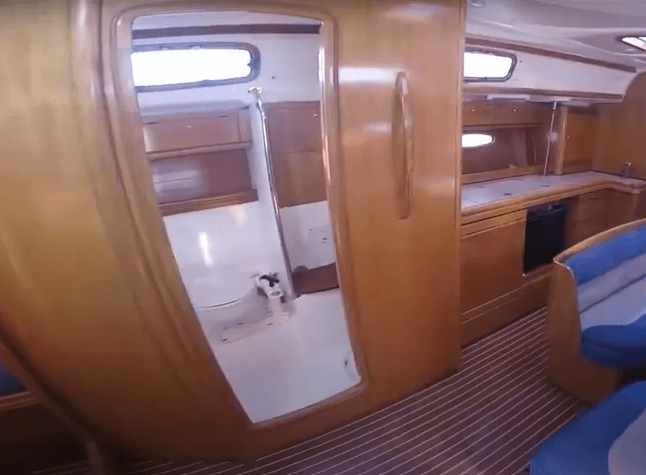 Bavaria 39 Cruiser - photo 4