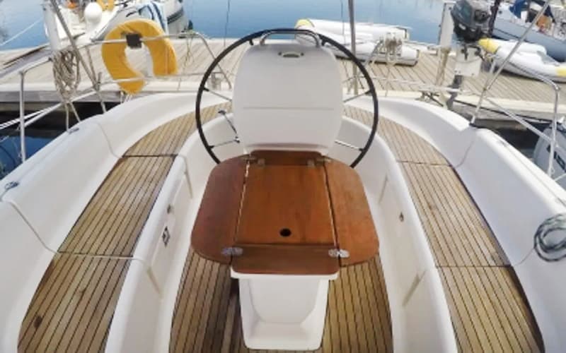 Bavaria 37 - photo 8