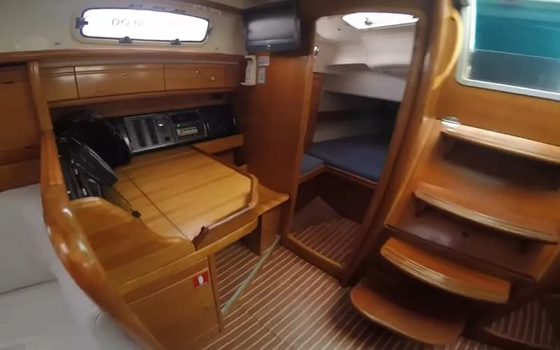 Bavaria 37 - photo 15