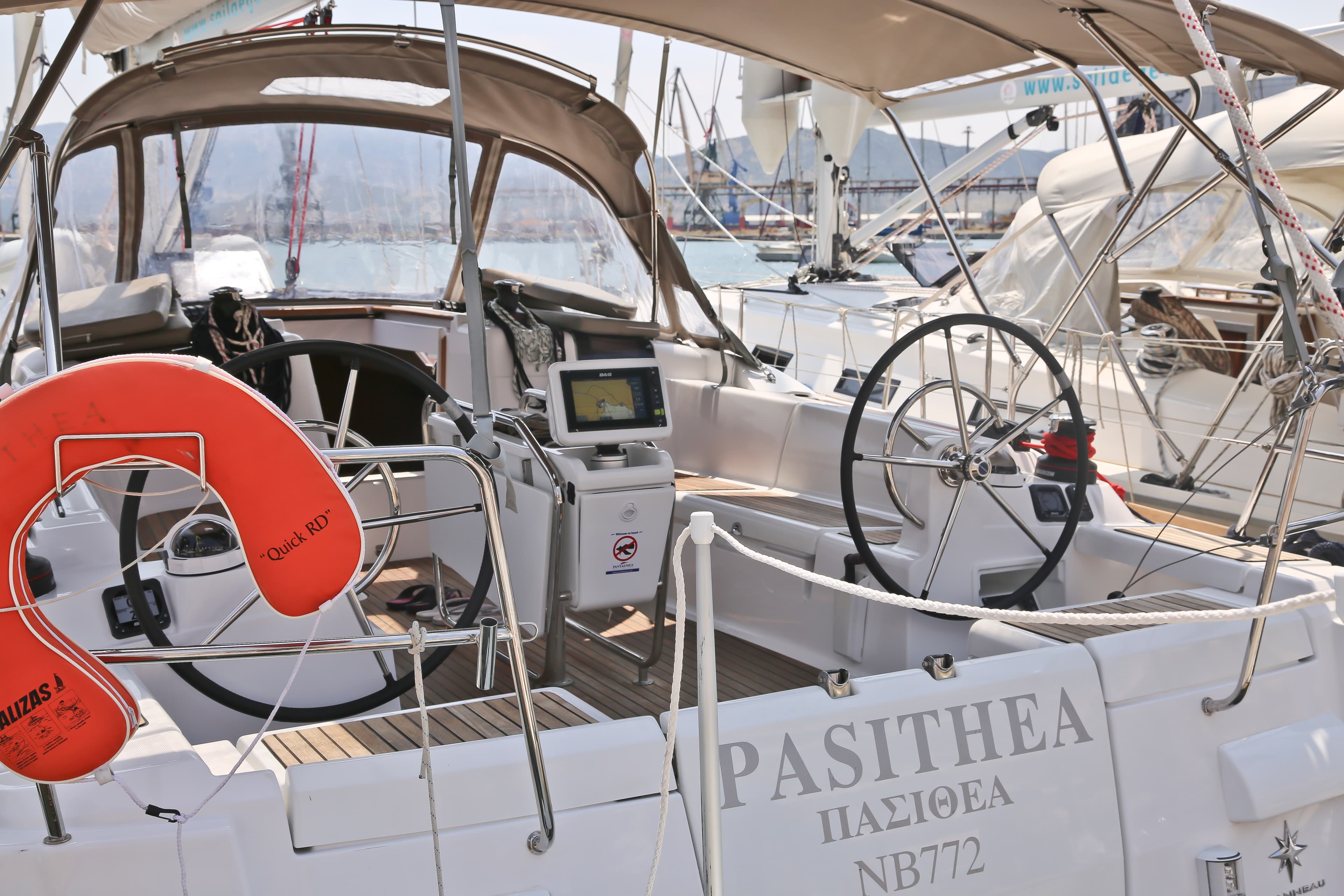 Sun Odyssey 439 - photo 9