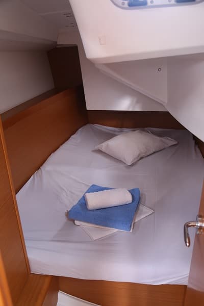 Sun Odyssey 349 - photo 7