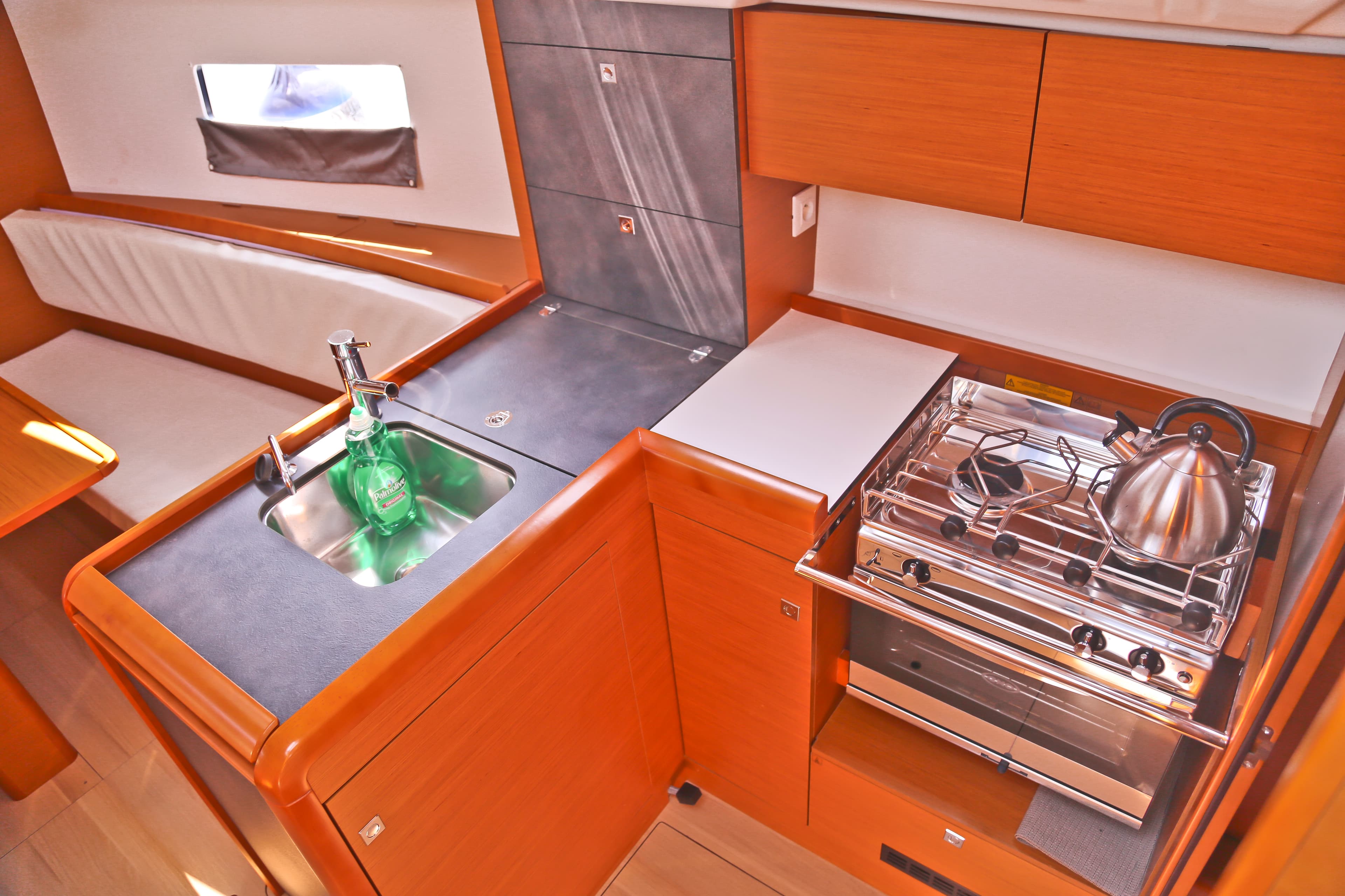 Sun Odyssey 349 - photo 6