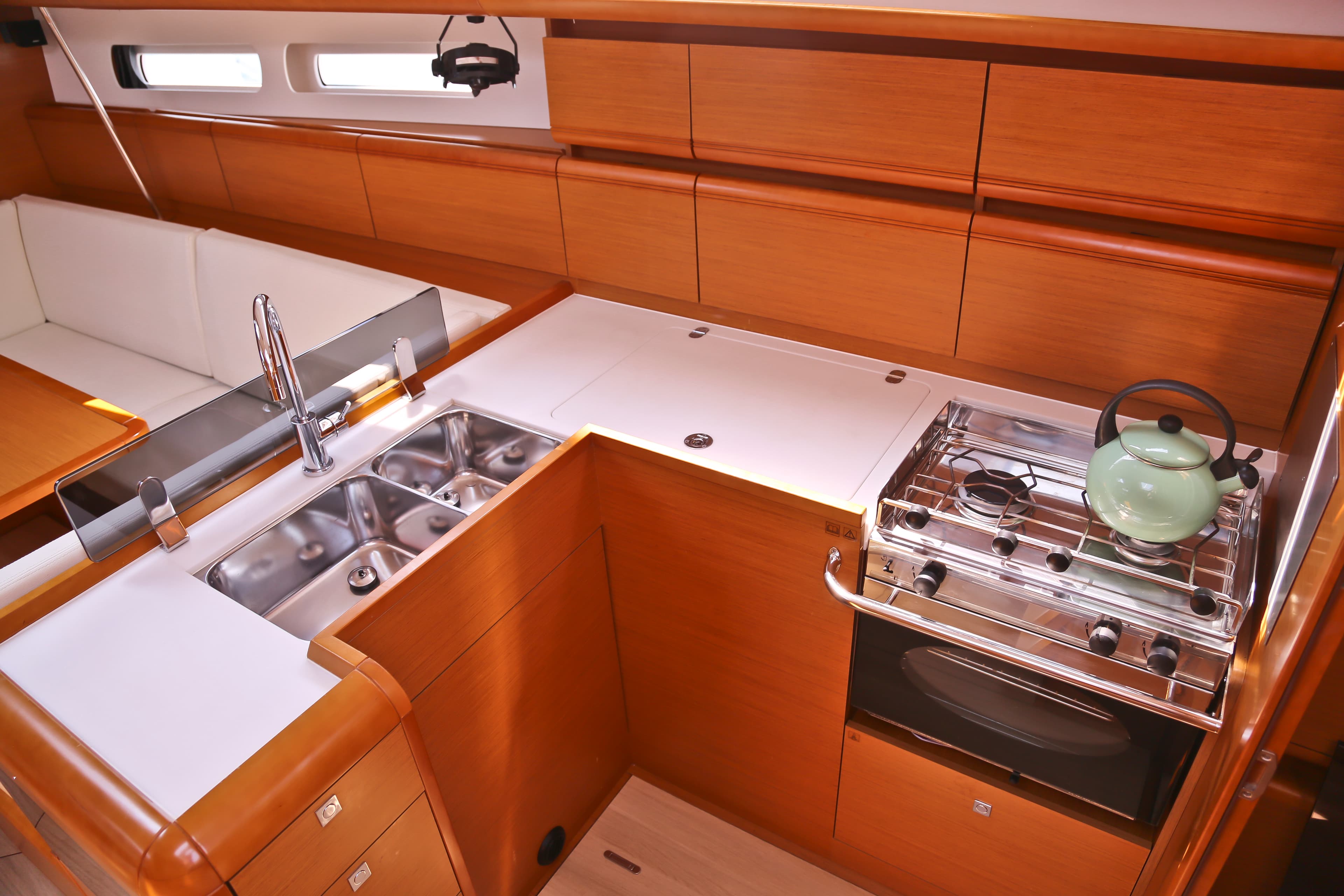 Sun Odyssey 439 - photo 11