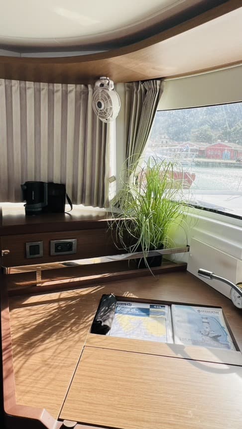 Lagoon 46  - photo 15