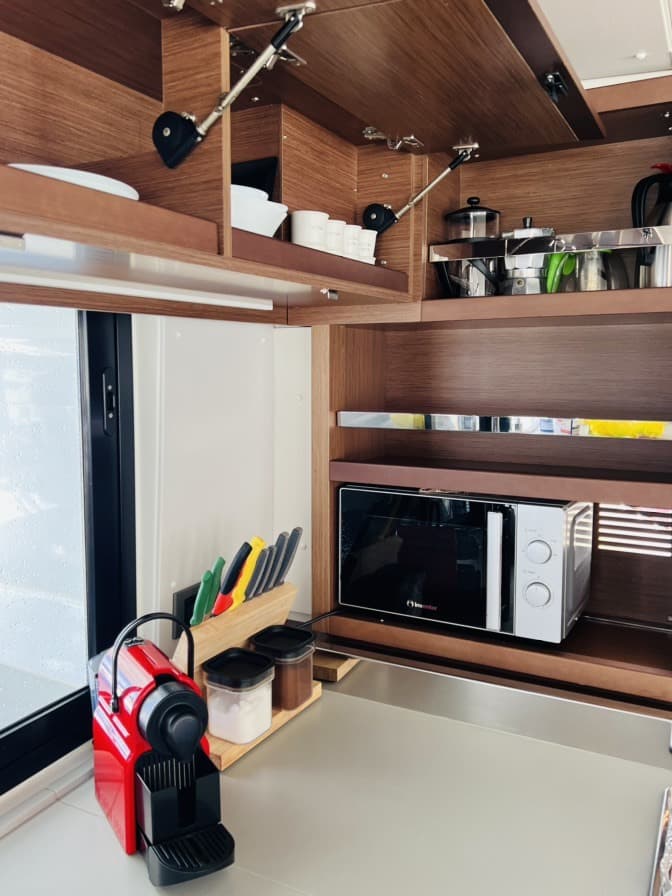 Lagoon 46  - photo 4