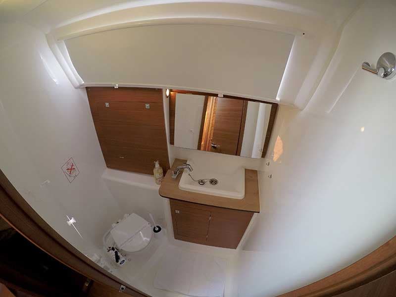 Dufour 382 Grand Large - photo 9