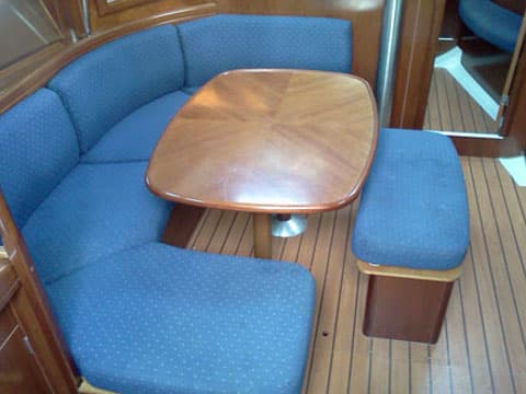 Oceanis 393 - photo 10