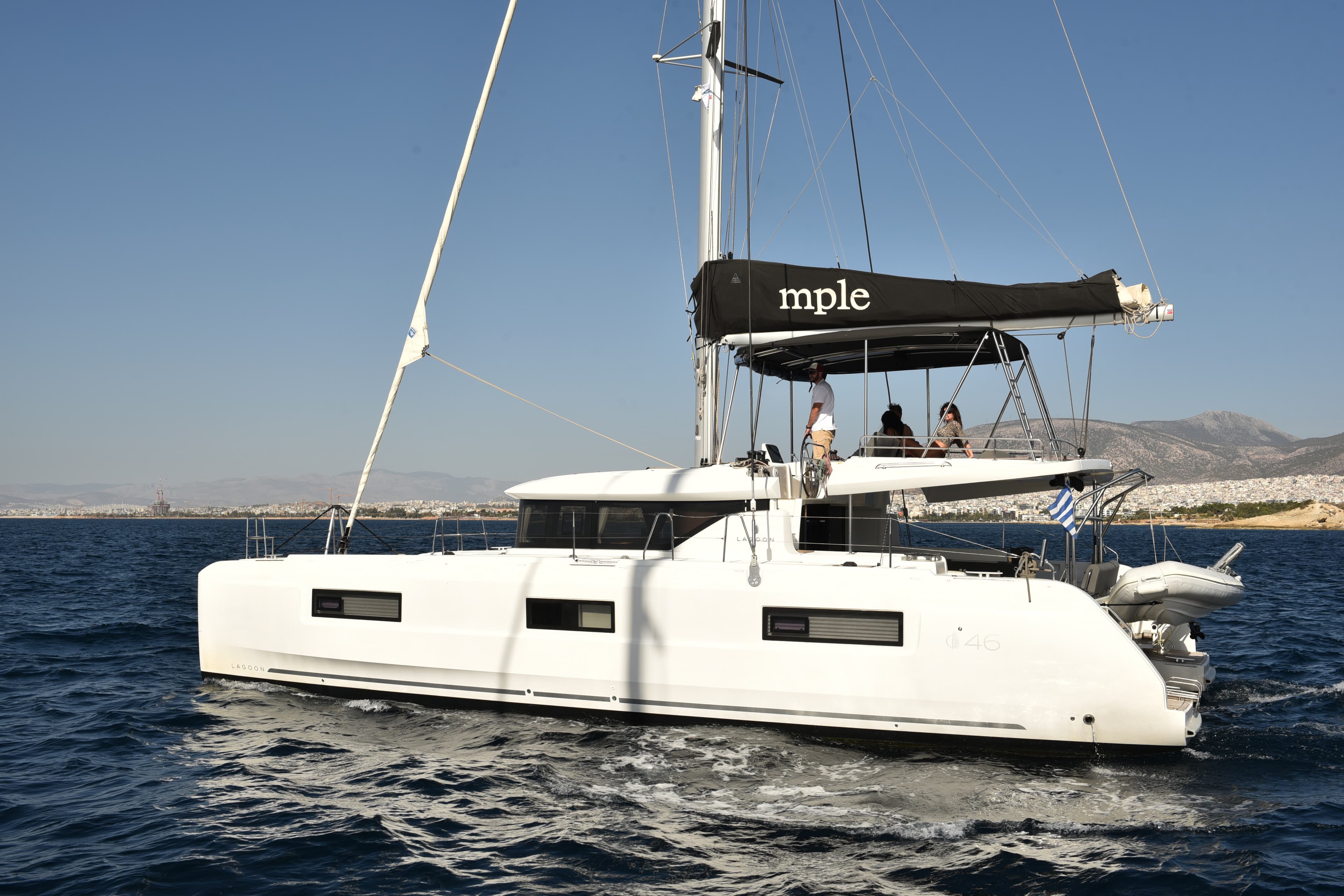 Lagoon 46  - photo 16