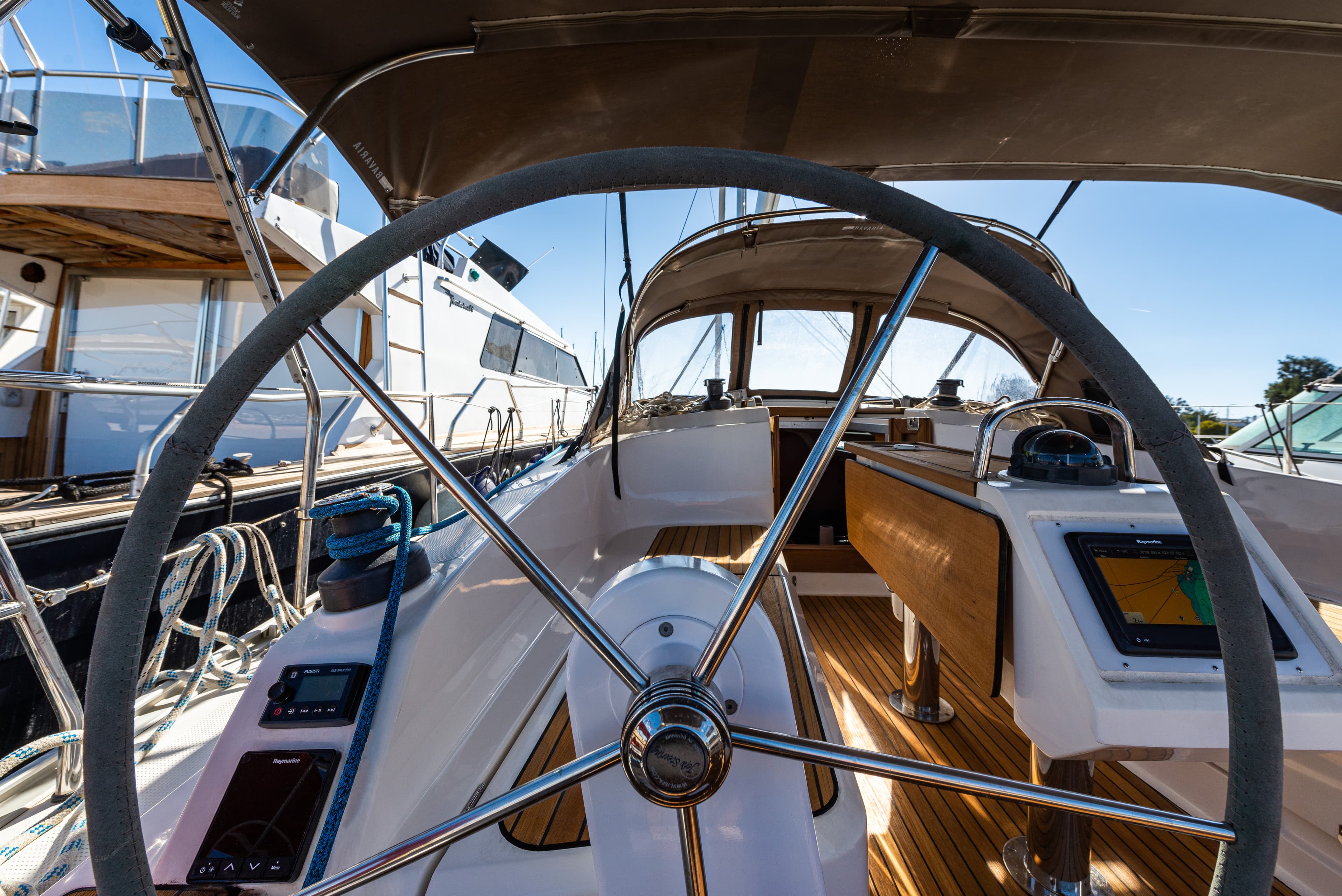 Bavaria 37 - photo 17