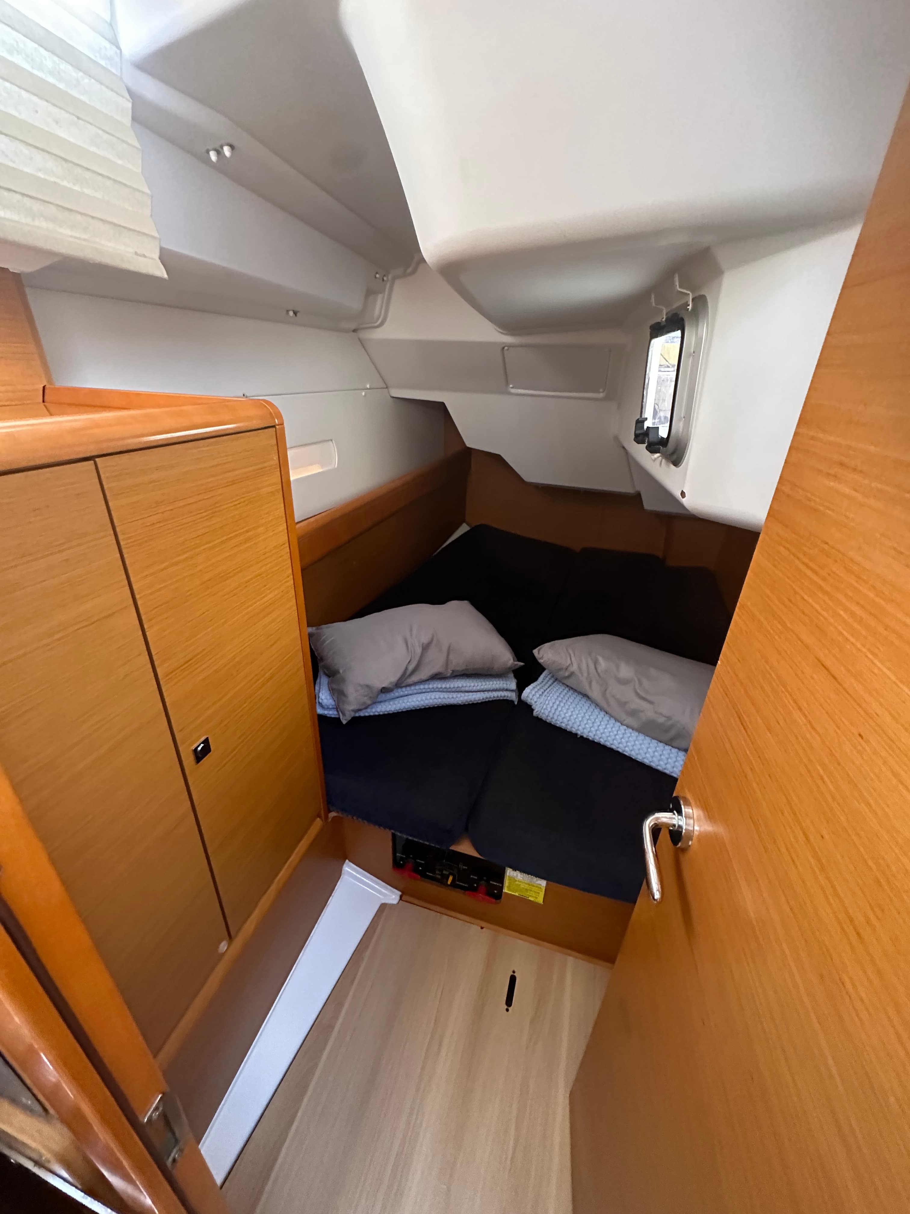 Sun Odyssey 379 - photo 12