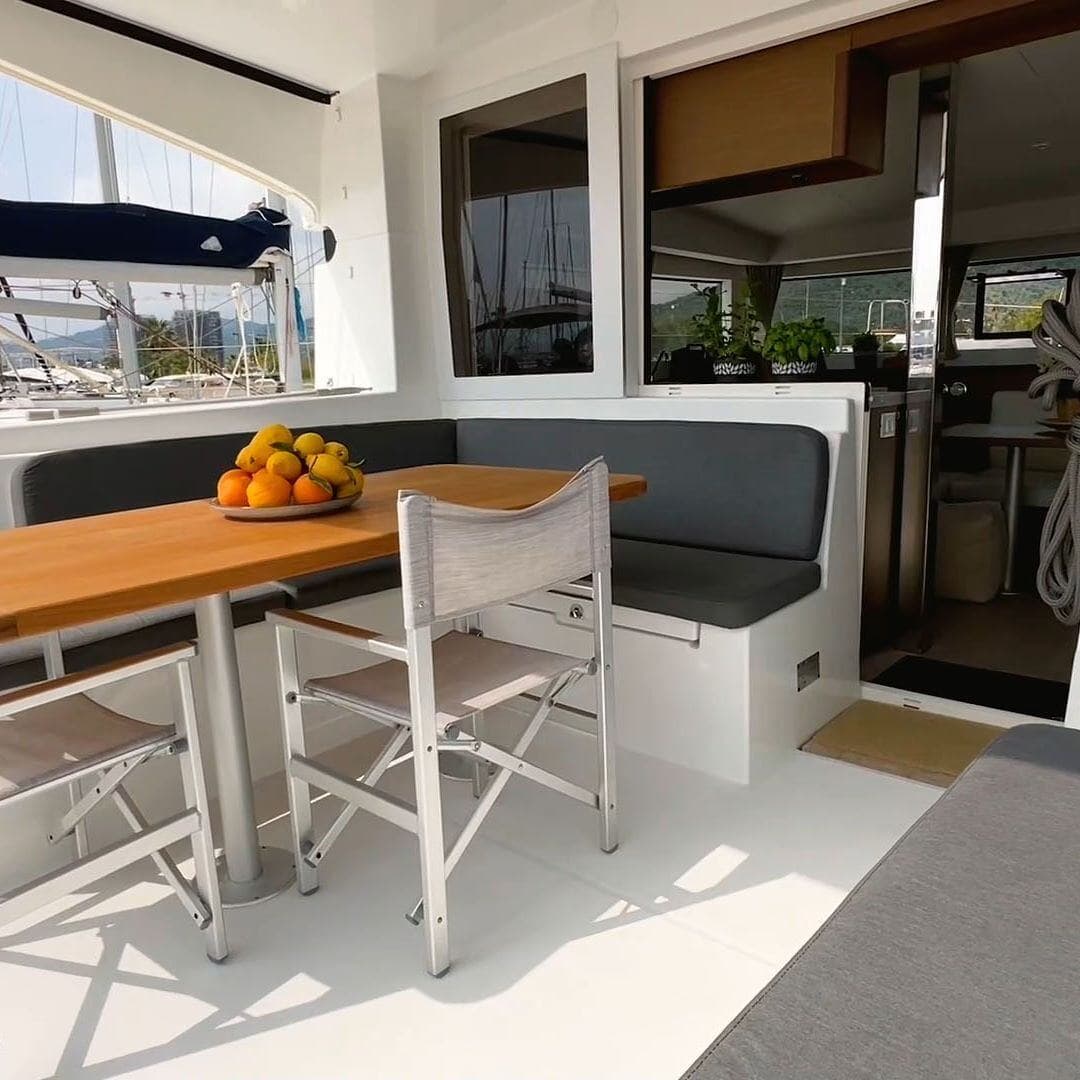 Lagoon 40 - photo 13