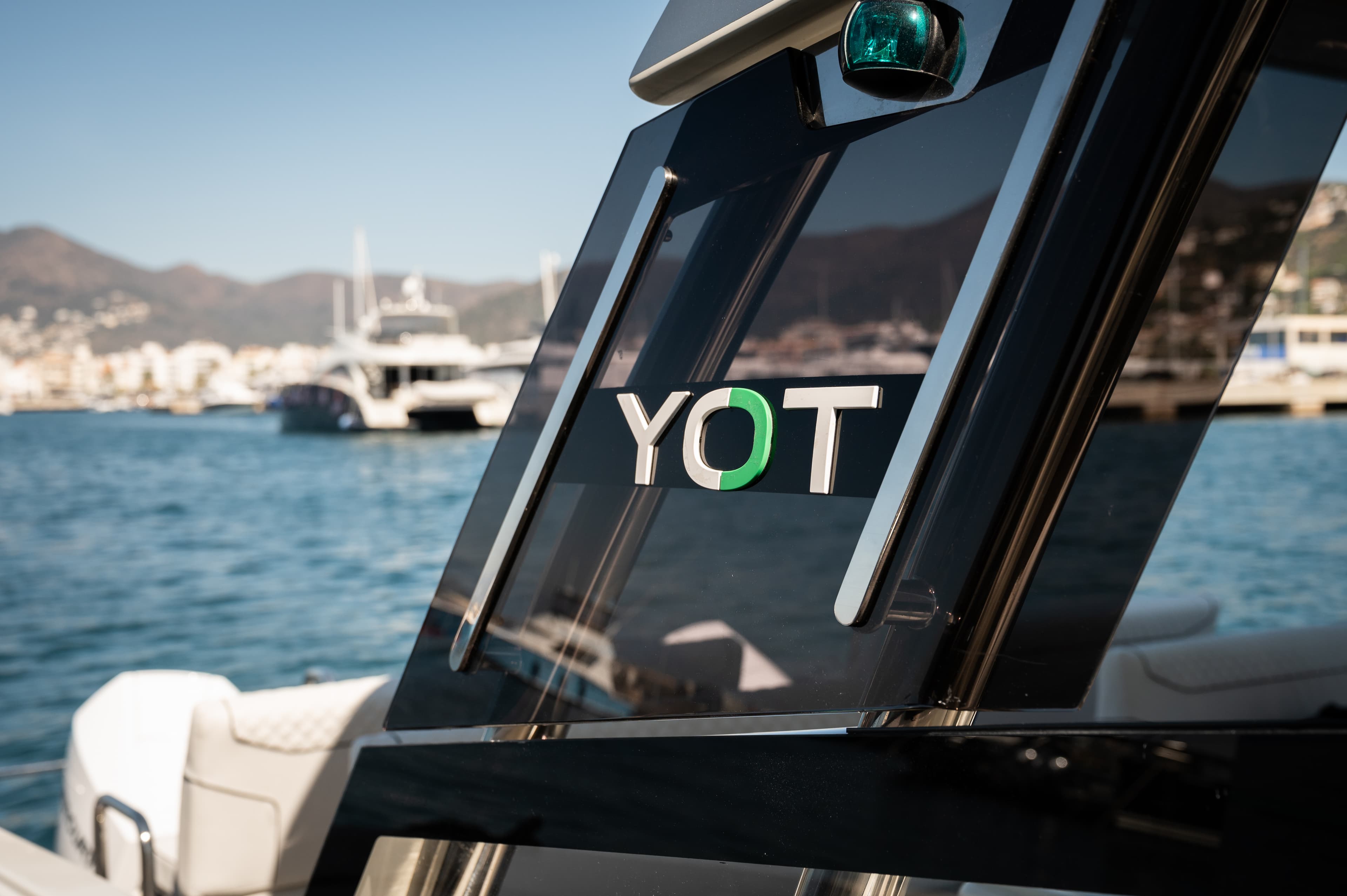 Yot 36 - photo 25