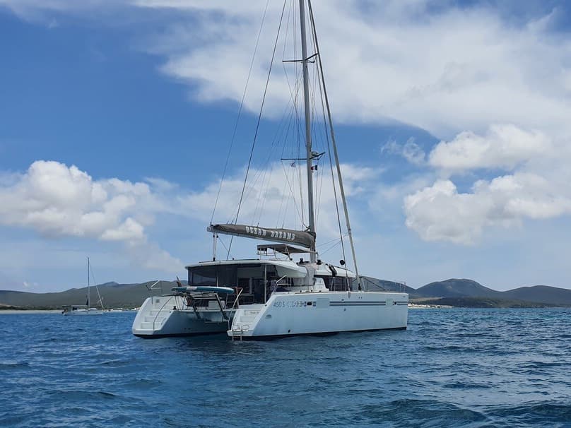 Lagoon 450 Sport - photo