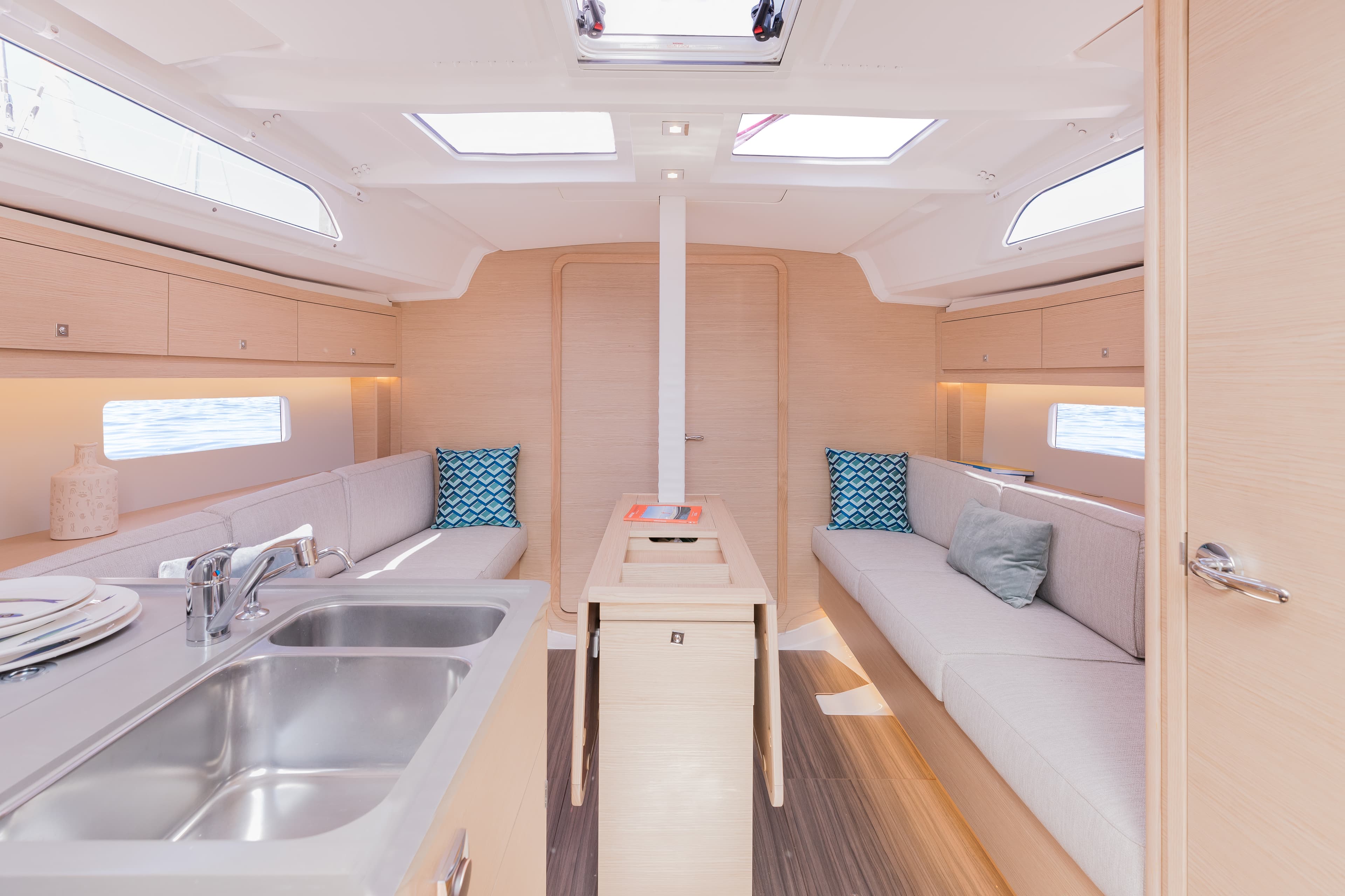 Dufour 37 - photo 14