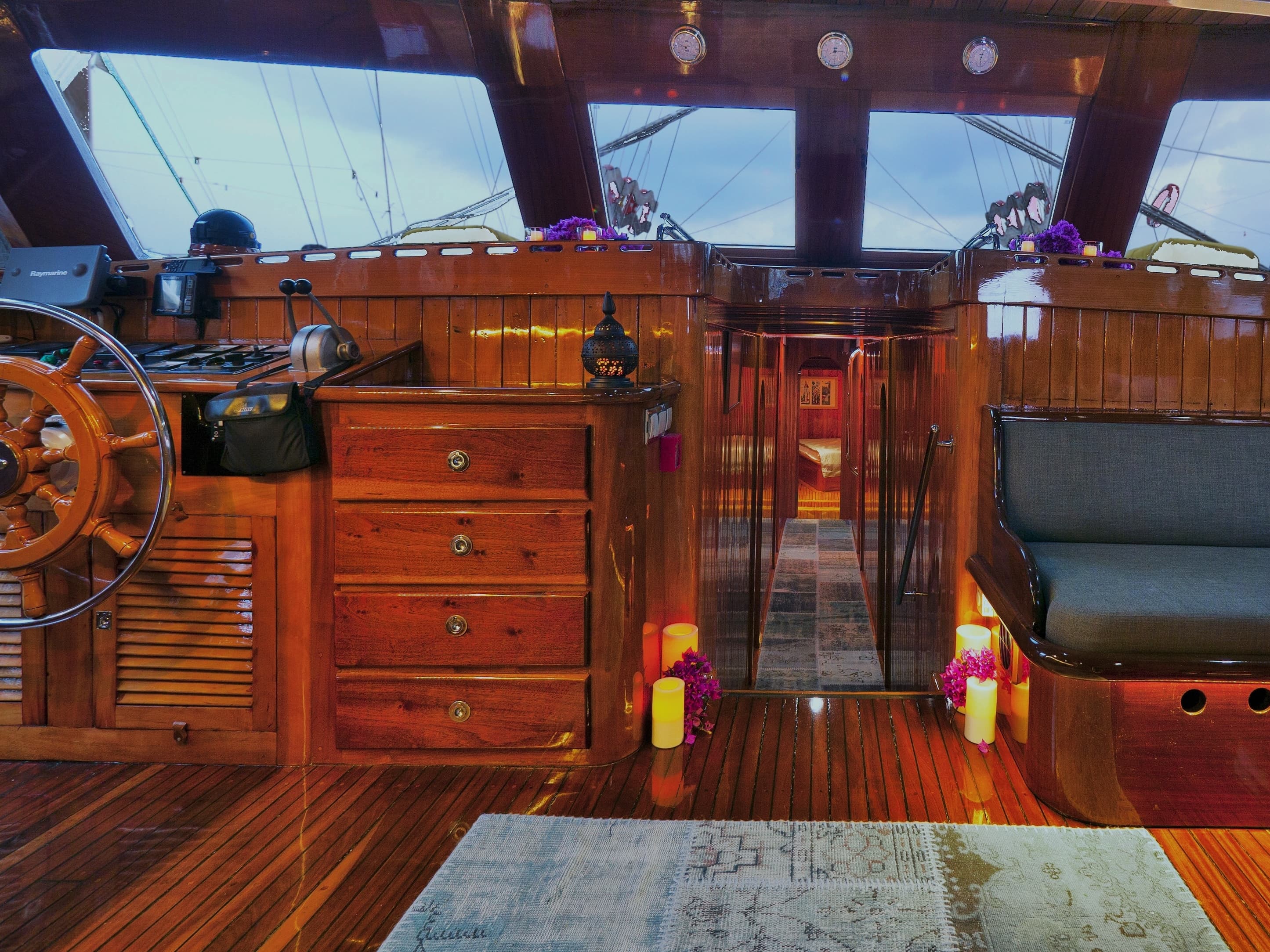 Luxury Sailing Yacht - photo 13