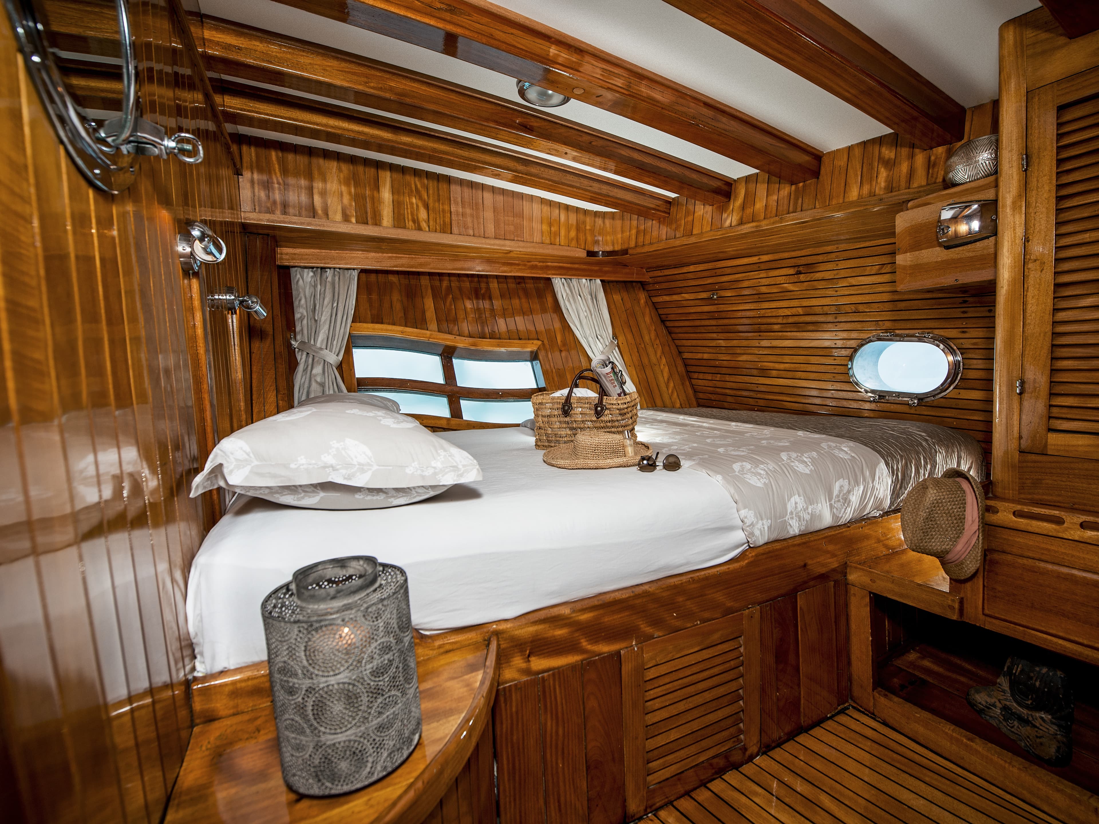 Luxury Sailing Yacht - photo 33