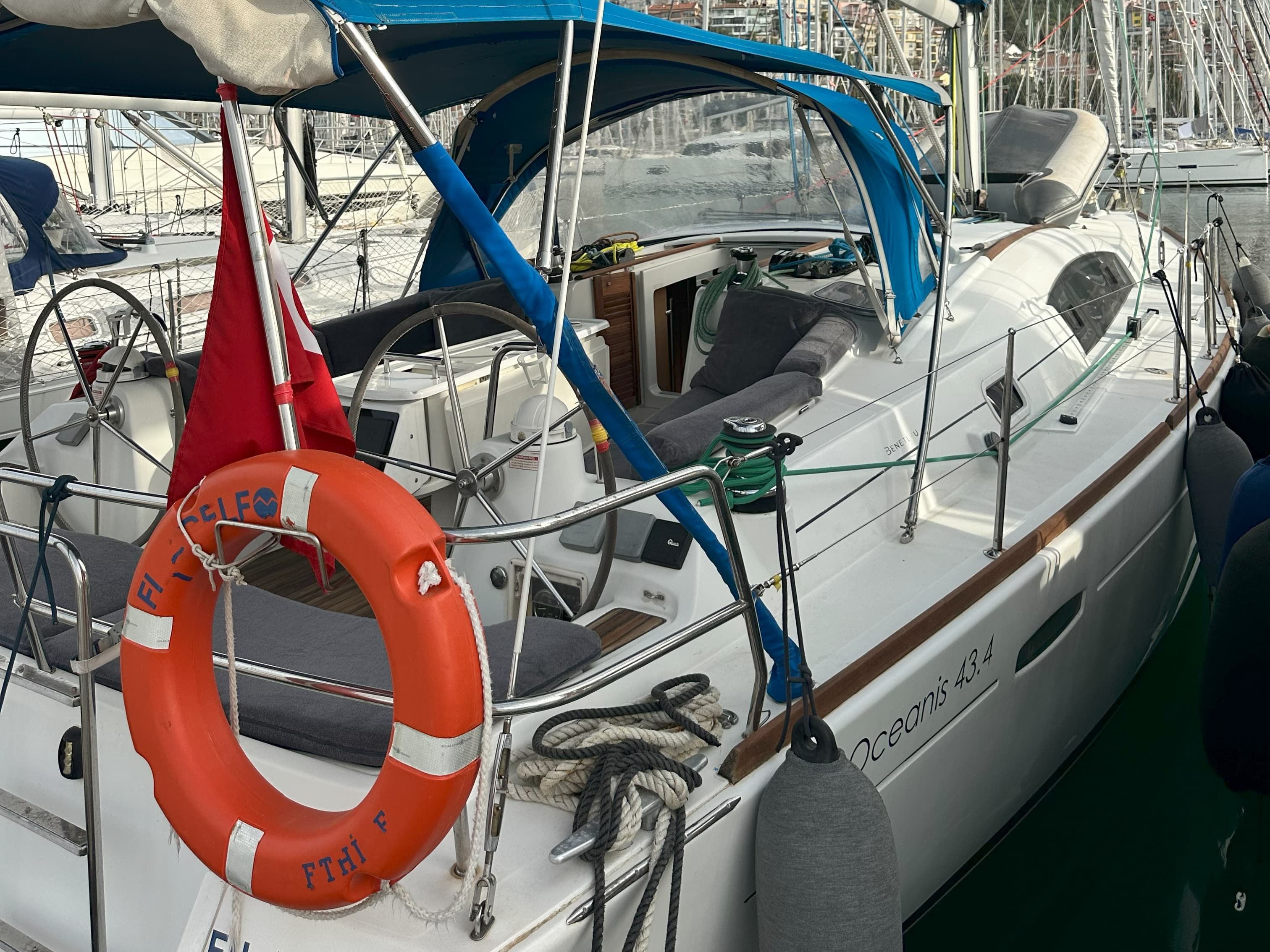 Oceanis 43 - photo 8