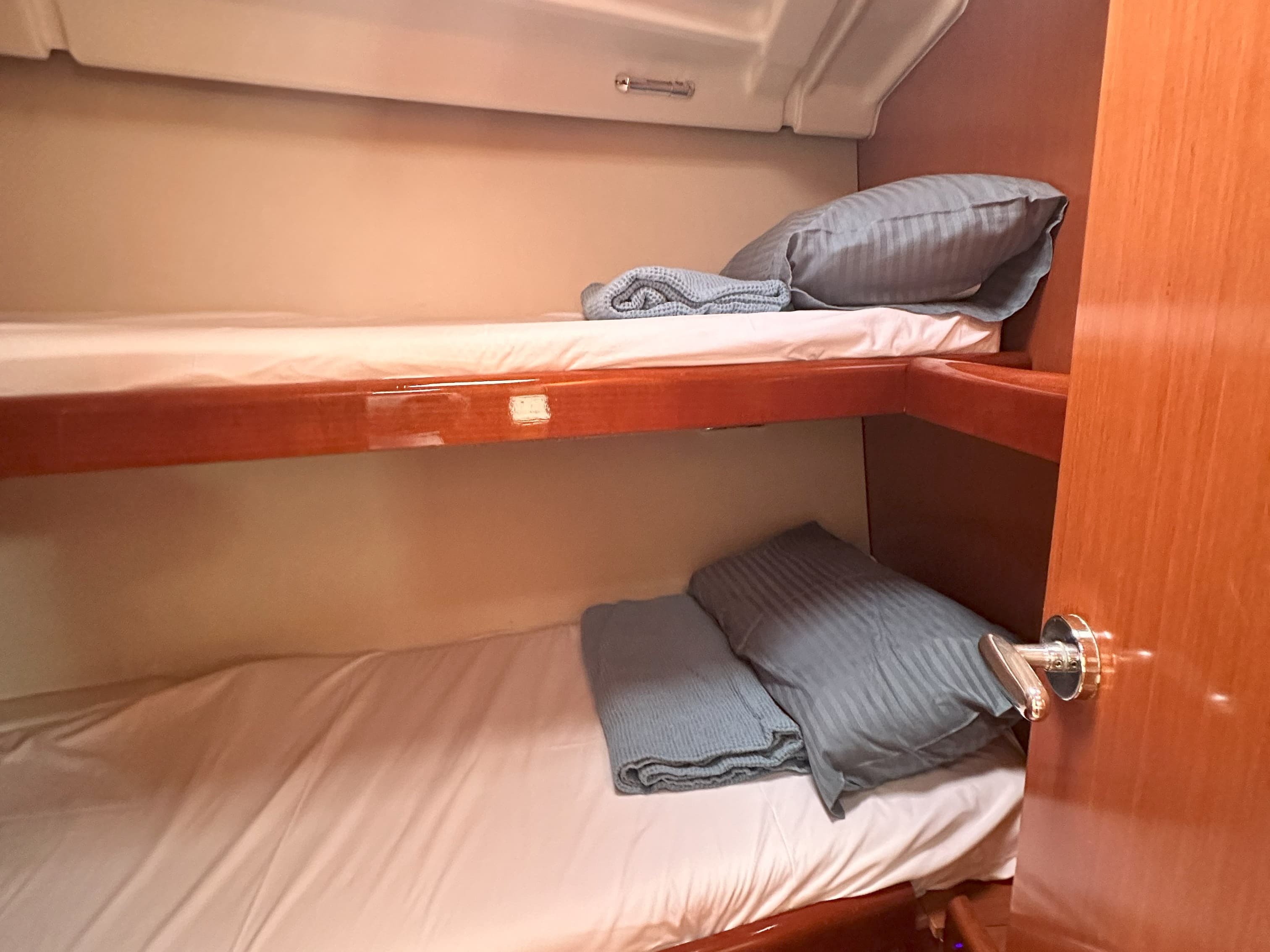 Oceanis 43 - photo 4