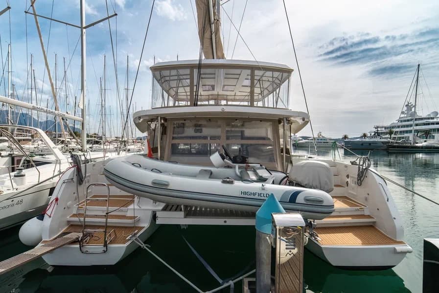 Lagoon 46  - photo 28