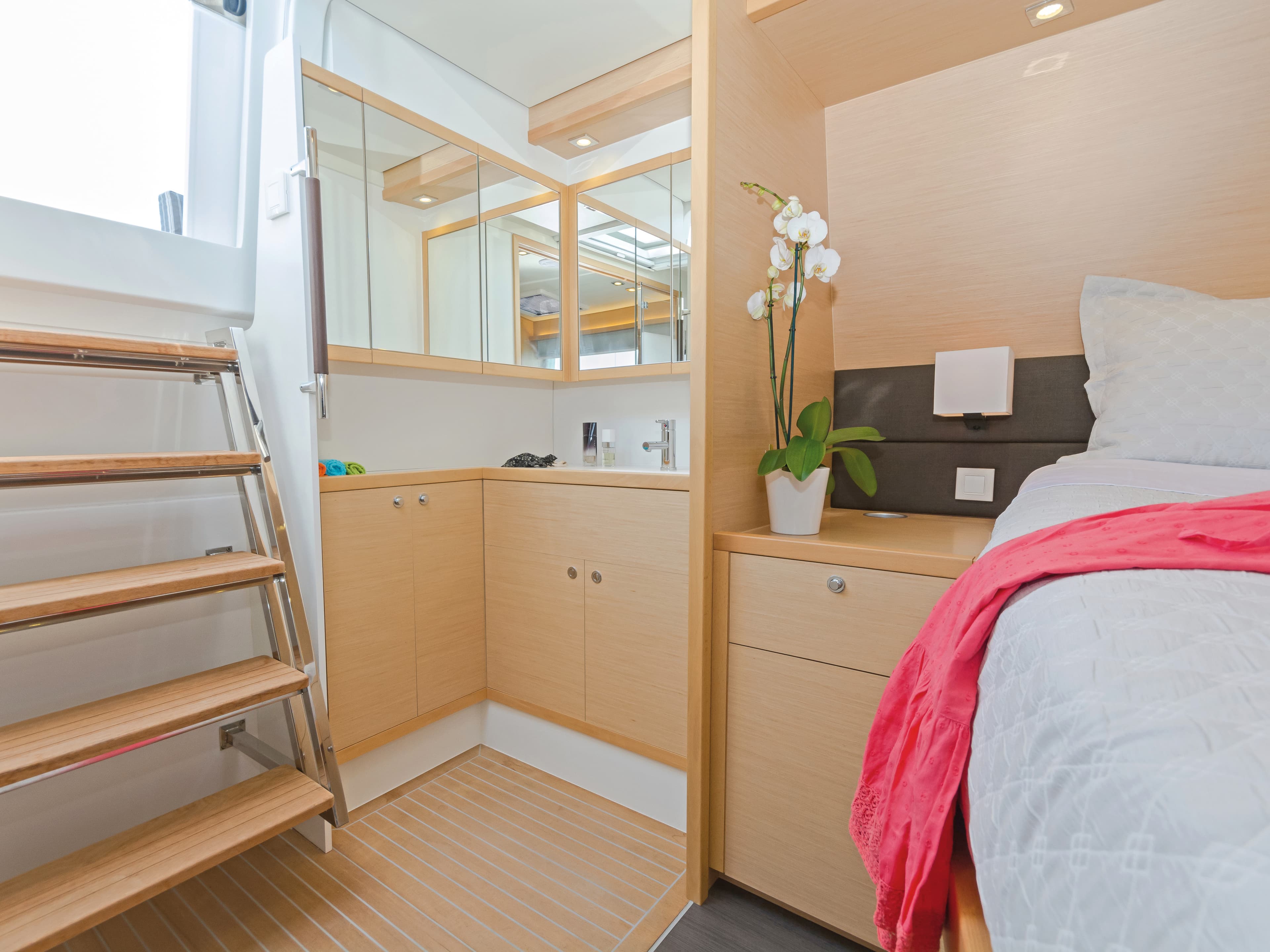 Lagoon 560 - photo 38