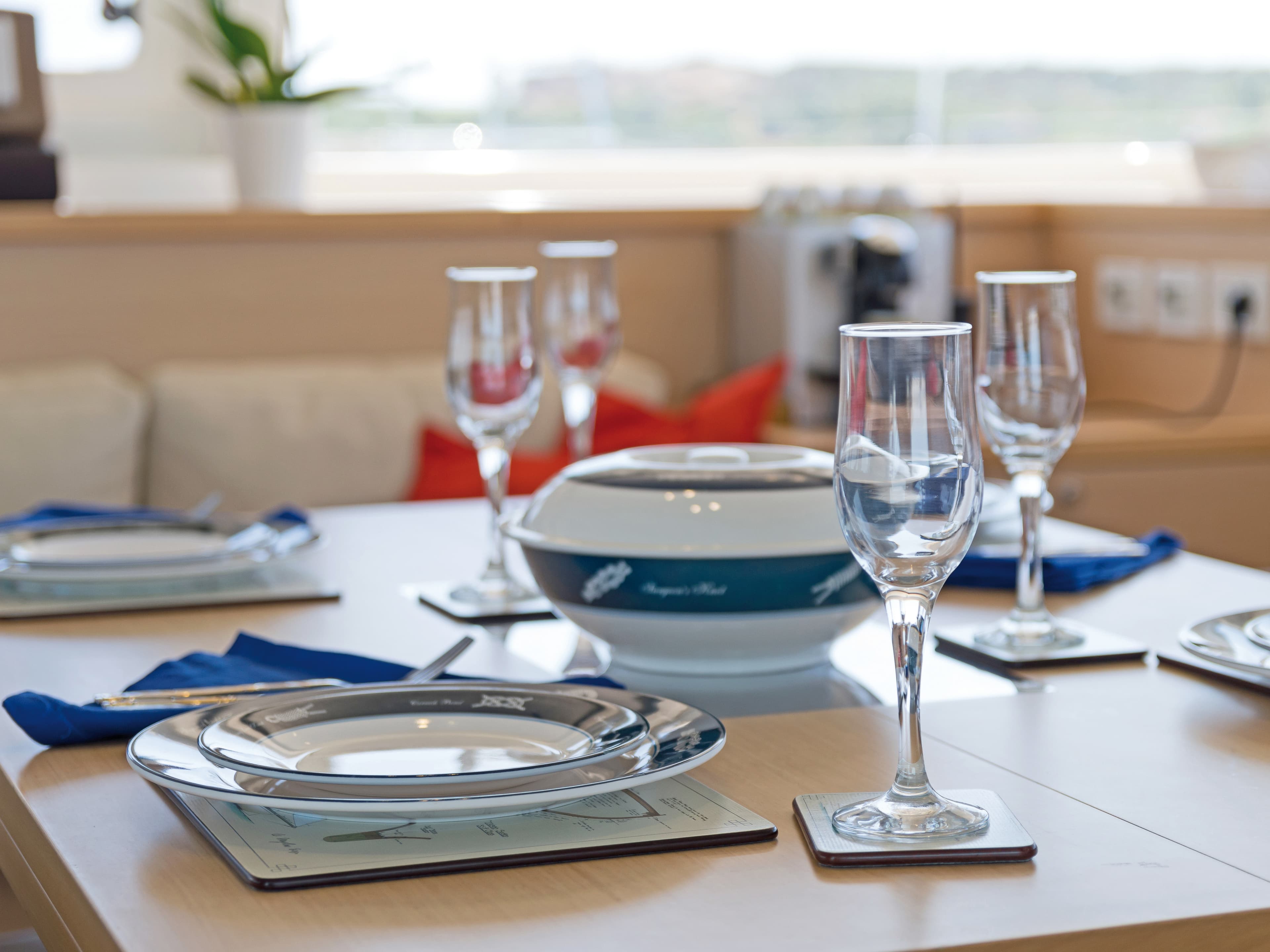 Lagoon 560 - photo 7