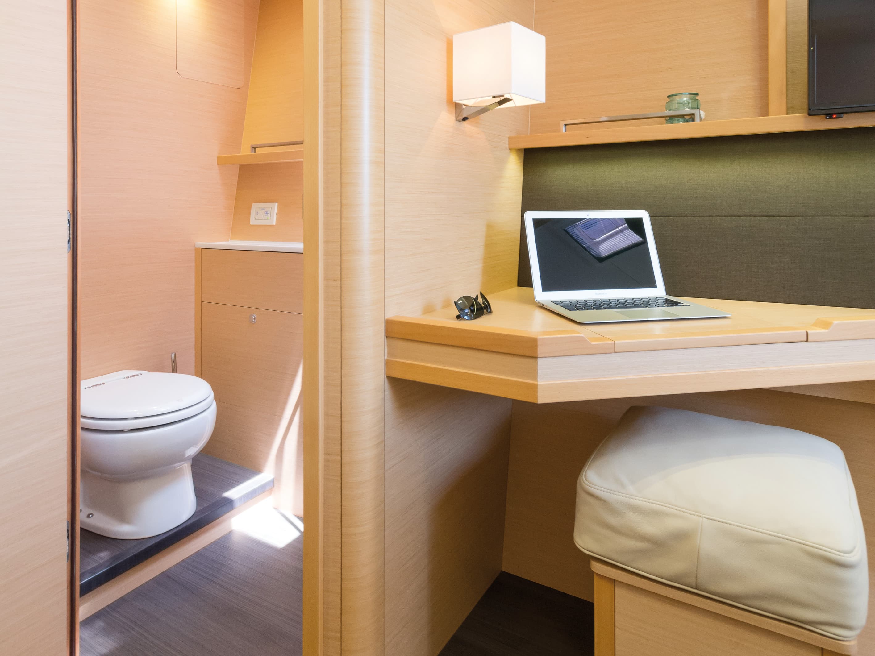 Lagoon 560 - photo 4