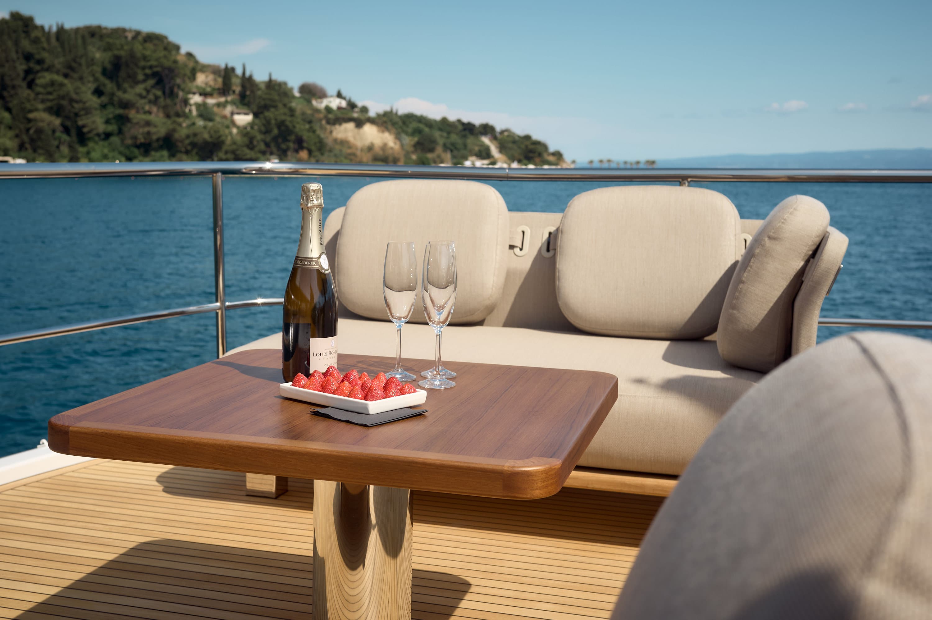 Azimut Magellano 66 - photo 16