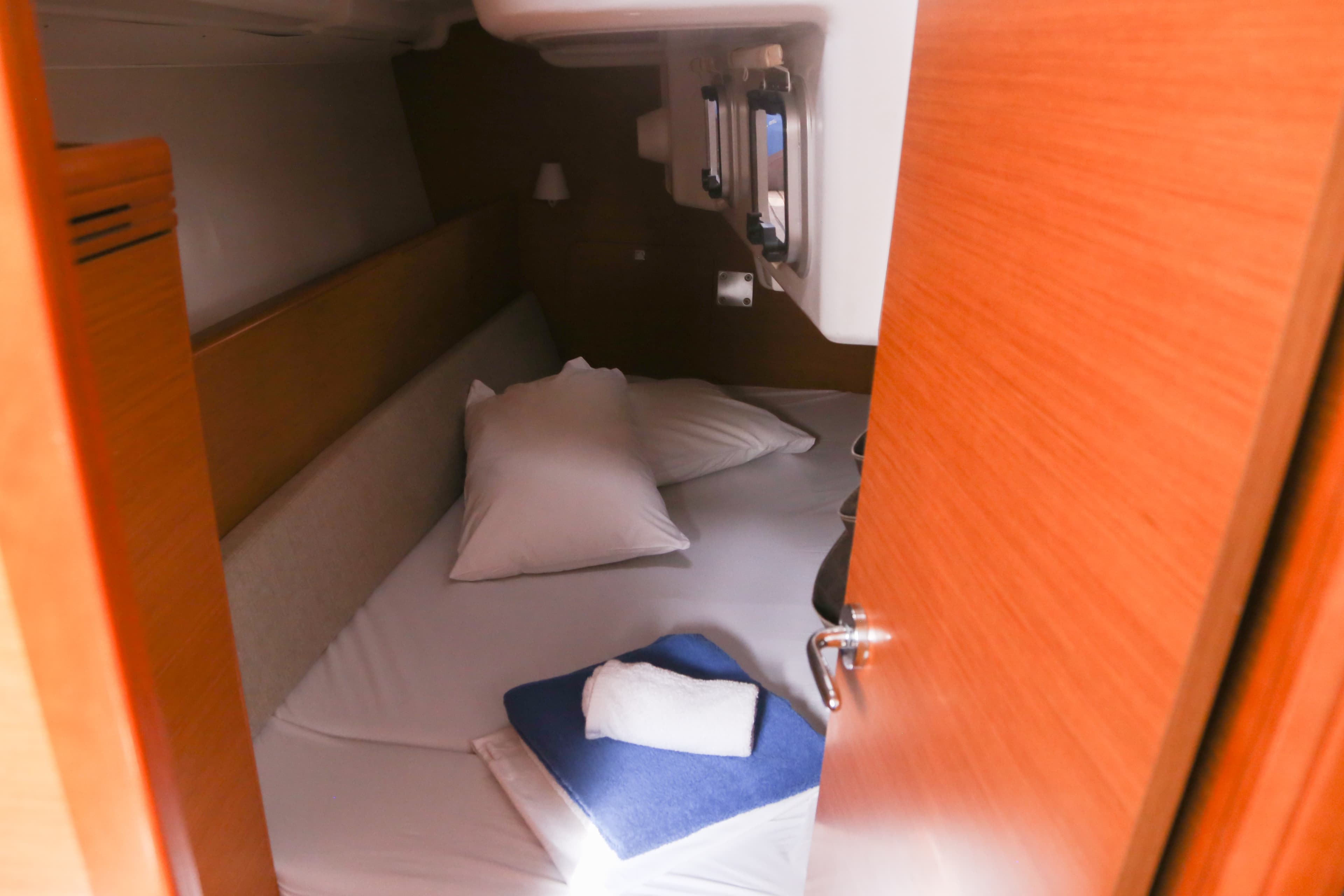 Sun Odyssey 33i - photo 8