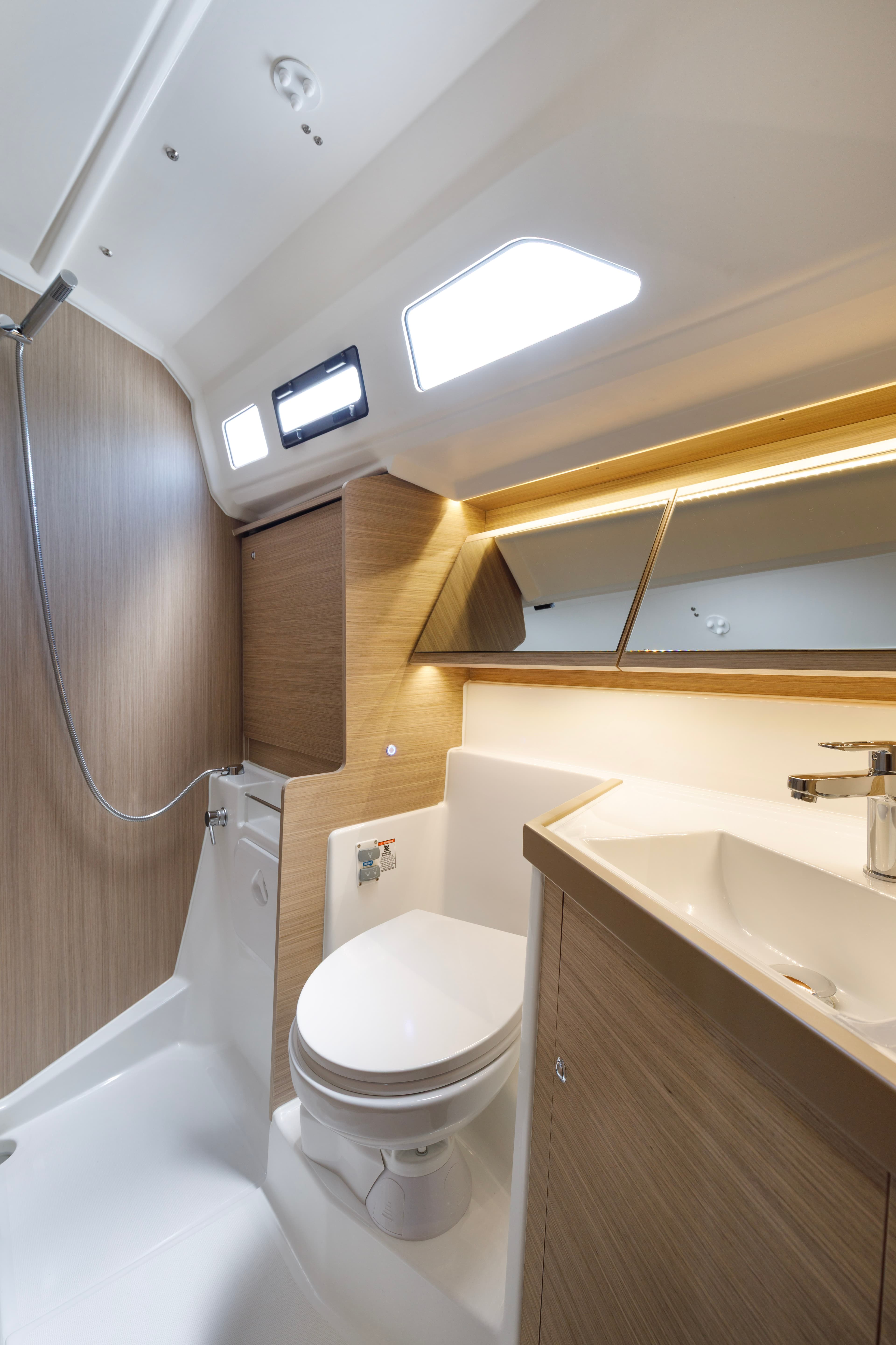 Oceanis 40.1 - photo 5