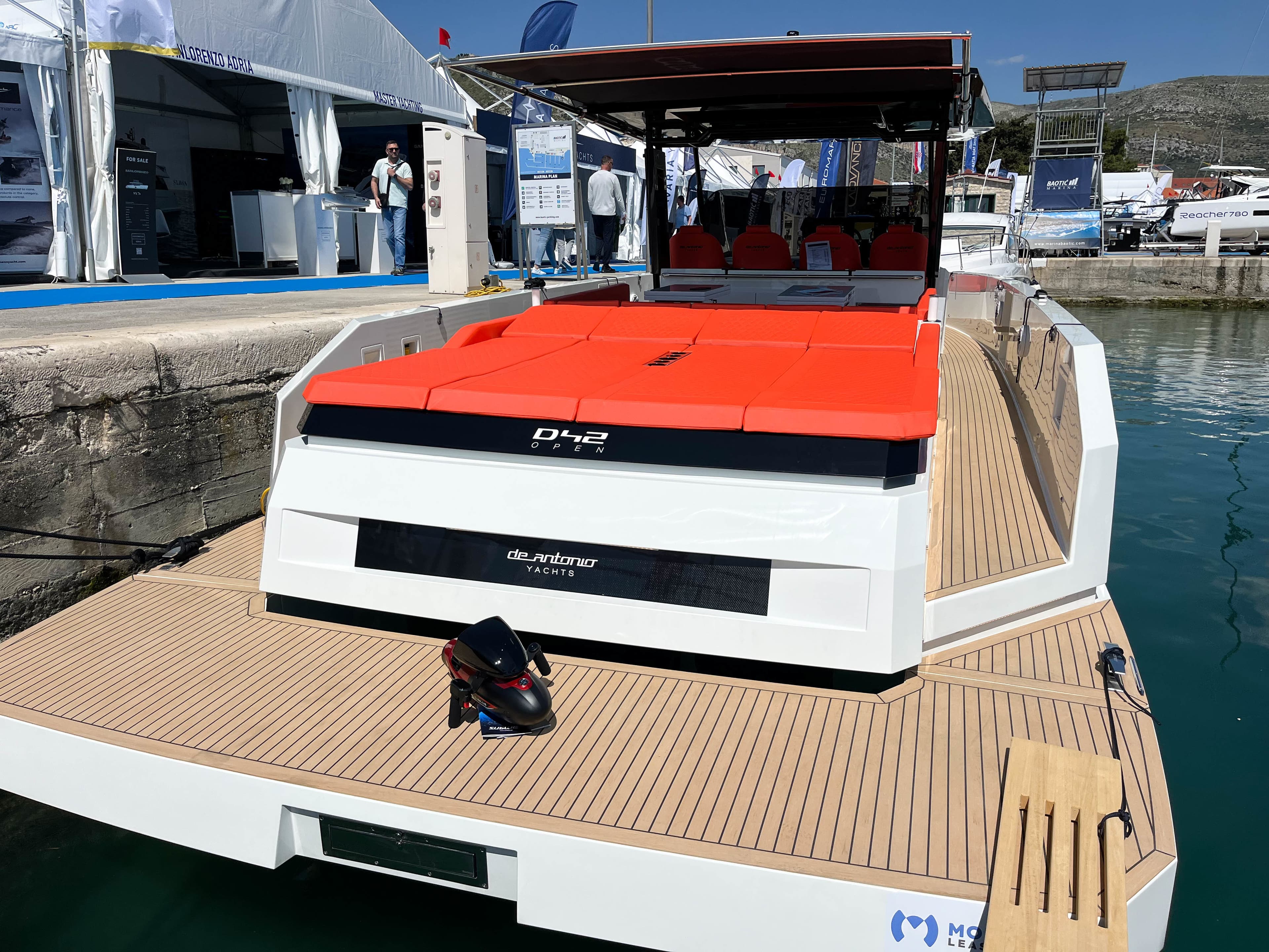 De Antonio D42 - photo 7