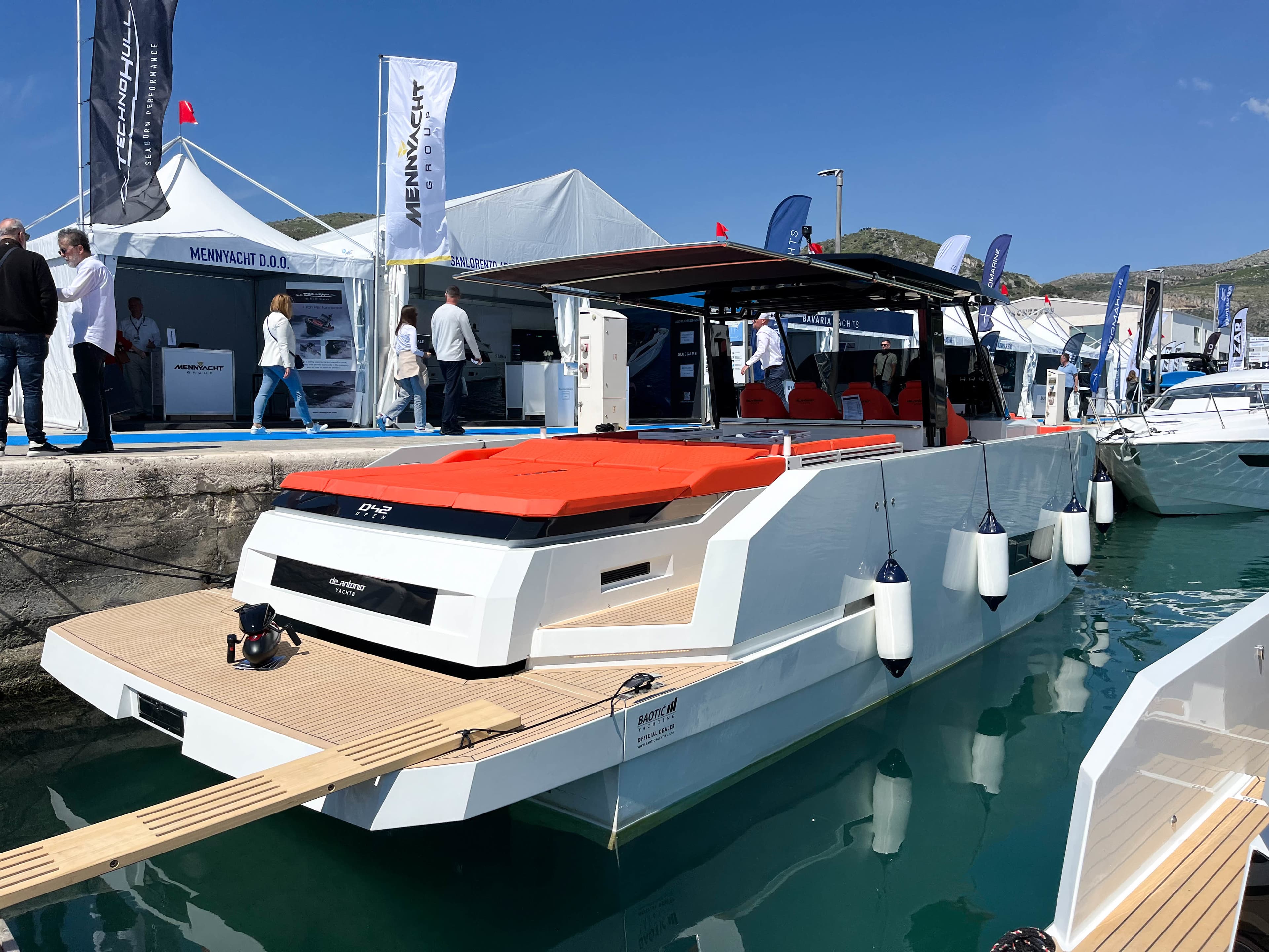 De Antonio D42 - photo