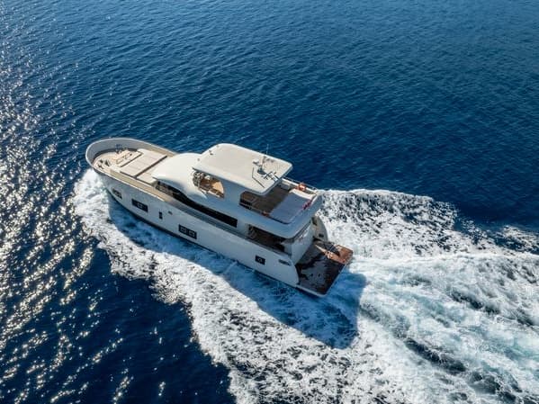 Motoryacht - photo 10