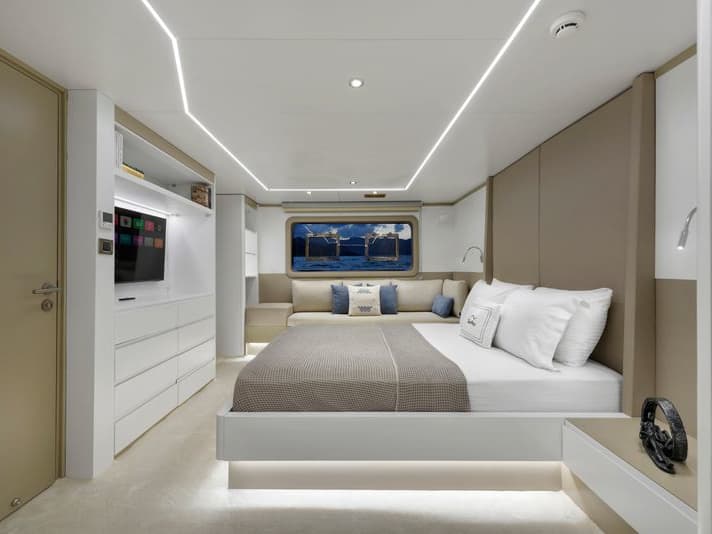 Motoryacht - photo 8