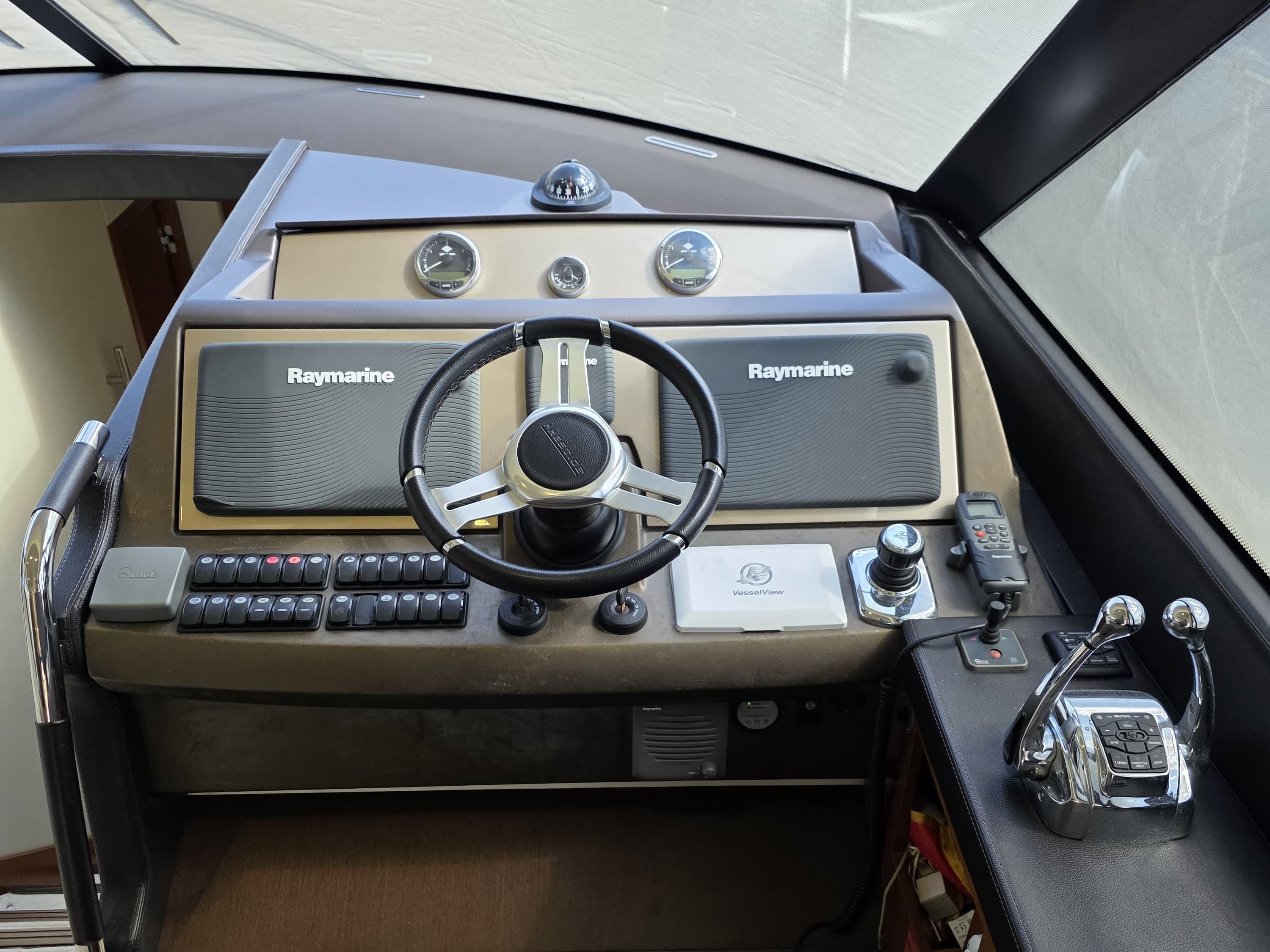 Prestige 550 Fly - photo 31