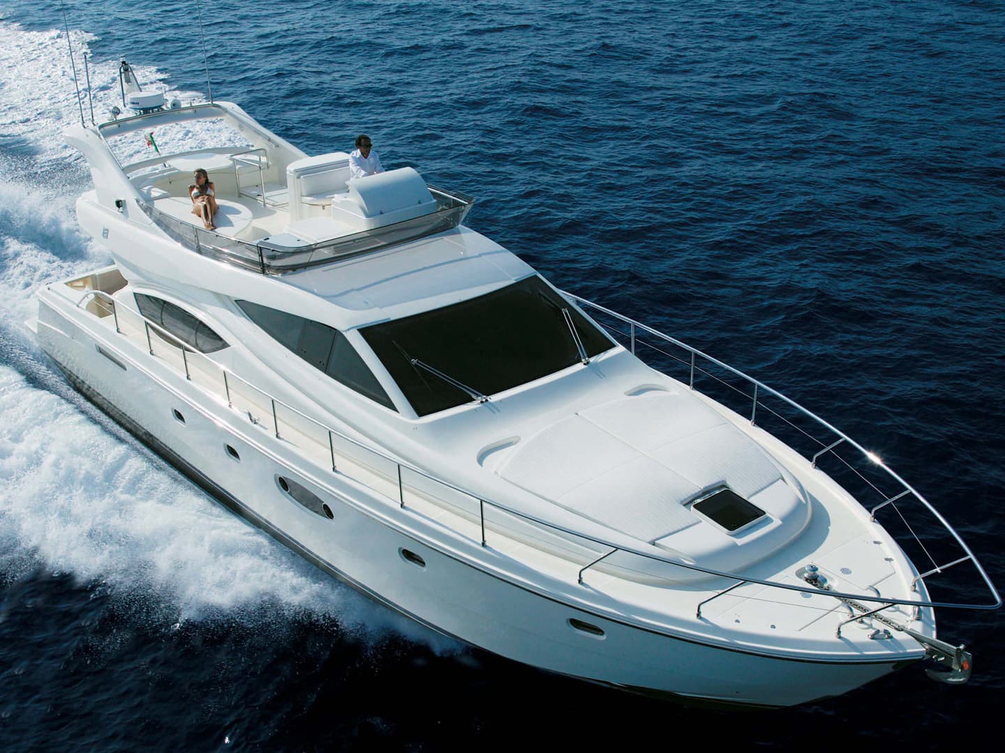 Ferretti 550 - photo