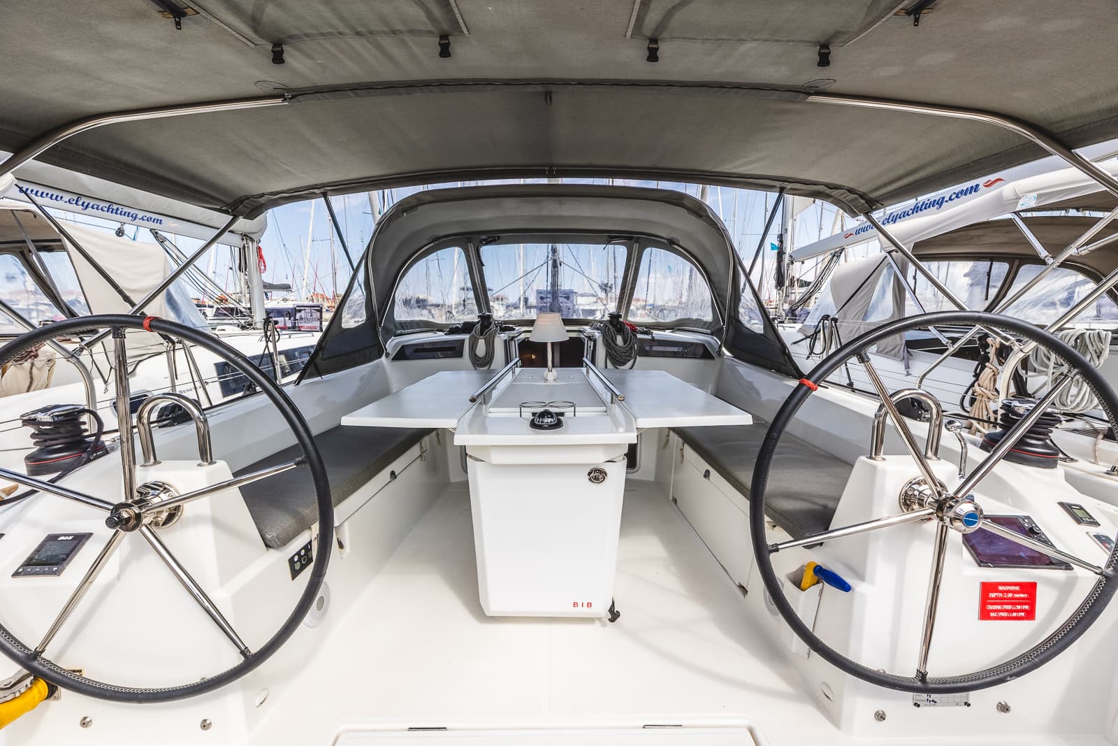 Oceanis 40.1 - photo 16